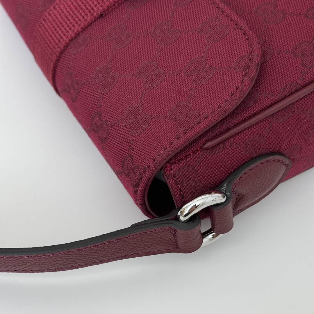 Gucci Style Bag style reference detail image 6 from source 770093