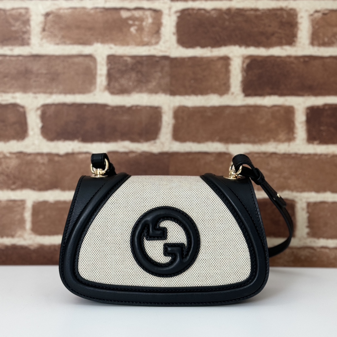 NO:392487,The quality of the counter, top-quality original goods, real-life photos!  Model number 815700 canvas/g leather, size width 21.5X height 11X side width 8cm, batch, GUCCI [original leather], gucci19860909专柜品质,顶级原单货,实物实拍！款号815700帆布/克皮,尺寸宽21.5X高11X侧宽8cm,批,GUCCI【原厂皮】,gucci,Bag