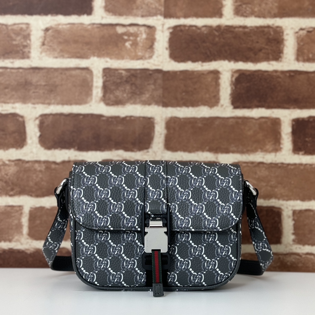 NO:212955,The quality of the counter, top-quality original goods, real-life photos!  Model number 800313 dark gray pvc/gray lyre pattern, size width 20X height 14X side width 5.5, batch, GUCCI [original leather], gucci19860909专柜品质,顶级原单货,实物实拍！款号800313深灰pvc/灰荔纹,尺寸宽20X高14X侧宽5.5,批,GUCCI【原厂皮】,gucci,Bag