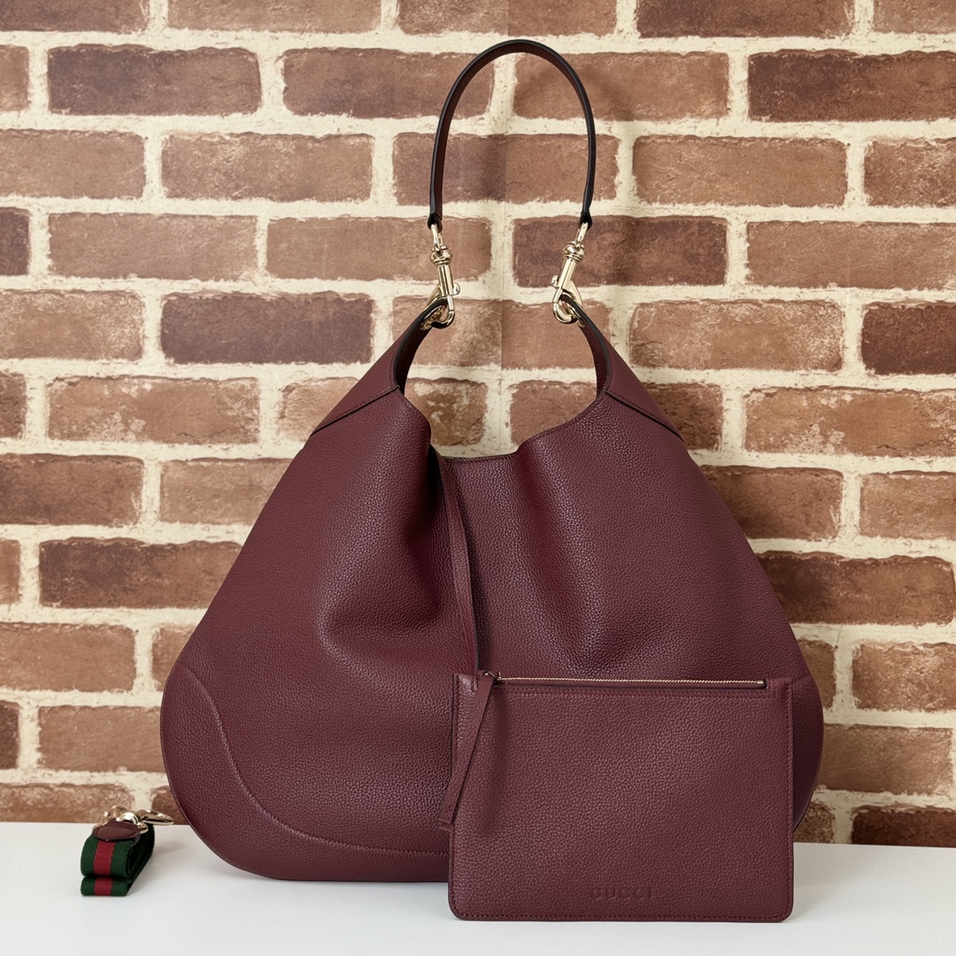 NO:212304,The quality of the counter, top-quality original goods, real-life photos!  Model number 820169 burgundy, size width 49X height 46X side width 4cm, batch, GUCCI [original leather], gucci19860909专柜品质,顶级原单货,实物实拍！款号820169酒红,尺寸宽49X高46X侧宽4cm,批,GUCCI【原厂皮】,gucci,Bag