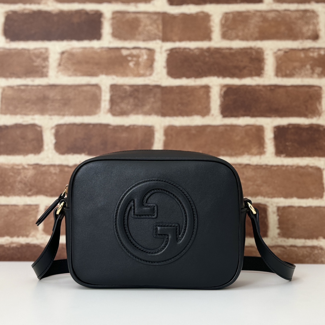 NO:213284,The quality of the counter, top-quality original goods, real-life photos!  Model number 820429 grams leather, size width 21x height 15.5x side width 8cm, batch, GUCCI [original leather], gucci19860909专柜品质,顶级原单货,实物实拍！款号820429克皮,尺寸宽21x高15.5x侧宽8cm,批,GUCCI【原厂皮】,gucci,Bag