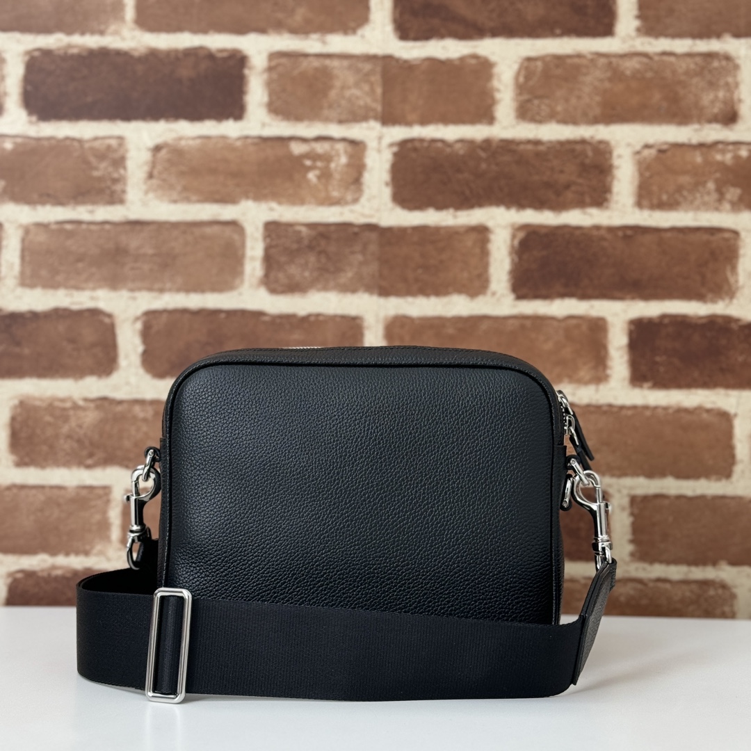 Gucci Style Leather Bag style reference detail image 3 from source 770088