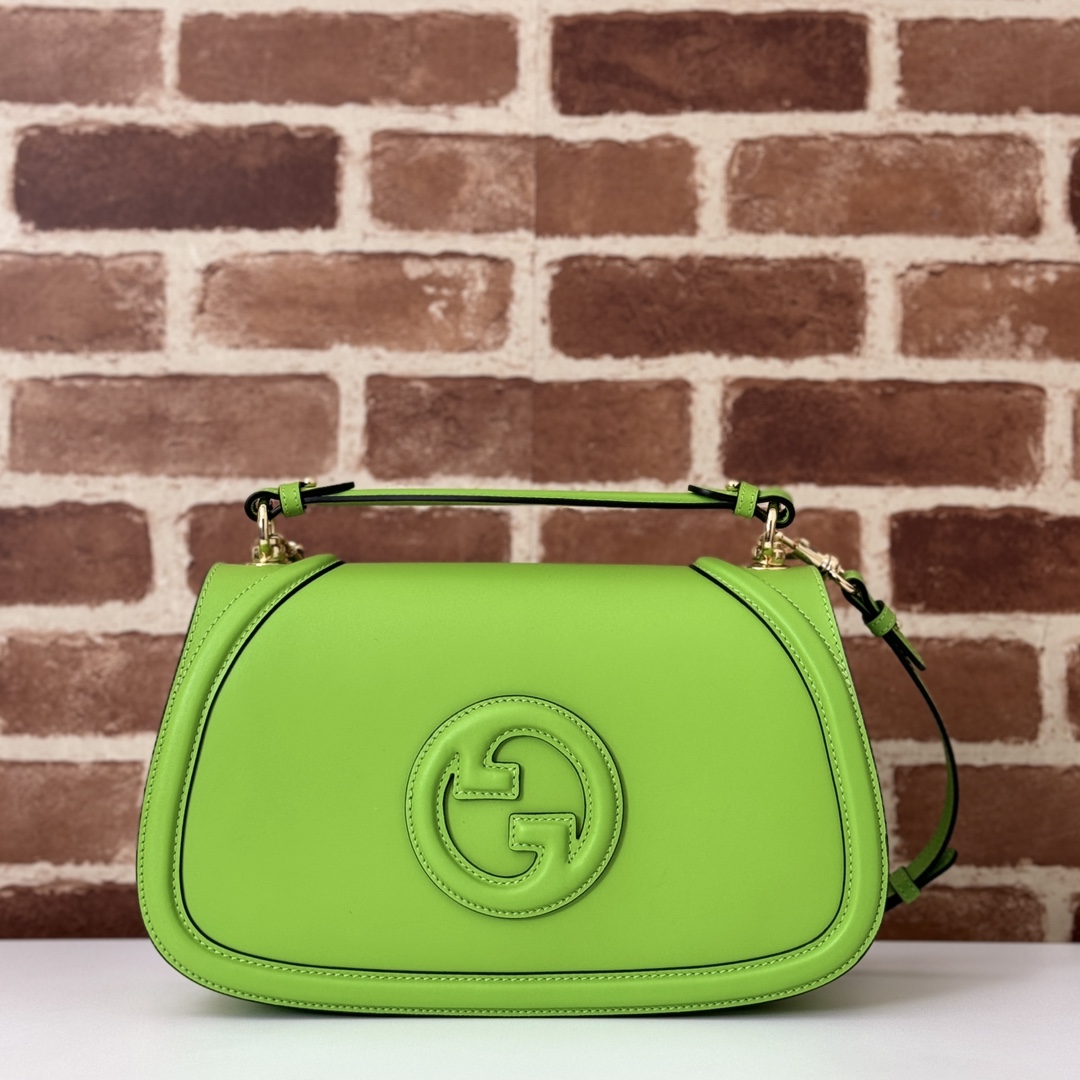 NO:392382,The quality of the counter, top-quality original goods, real-life photos!  Model number 815716 green, size width 32X height 17X side width 10cm, batch, GUCCI [original leather], gucci19860909专柜品质,顶级原单货,实物实拍！款号815716青绿色,尺寸宽32X高17X侧宽10cm,批,GUCCI【原厂皮】,gucci,Bag