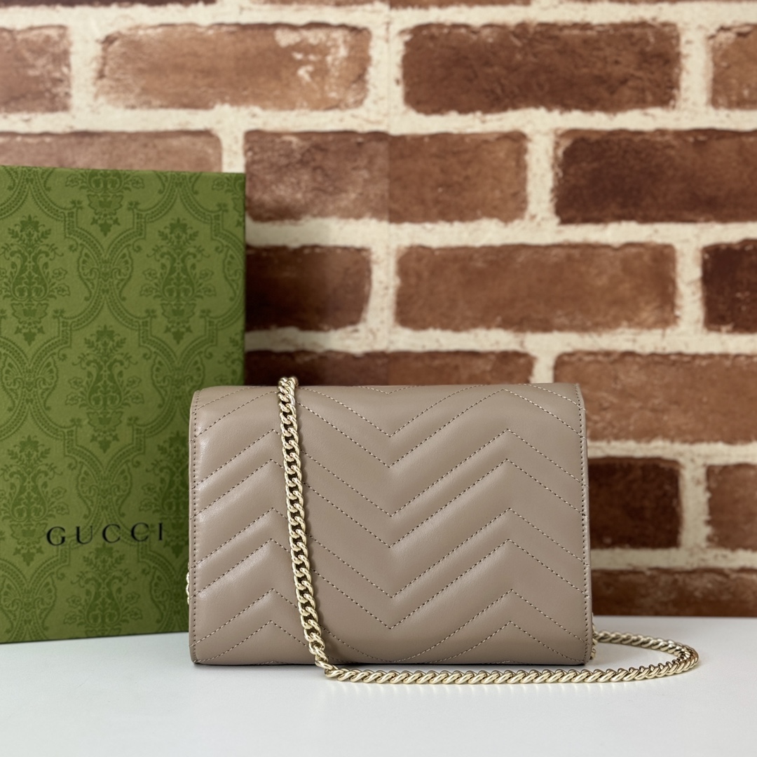Gucci Style Grey Bag Lookbook Reference image 2