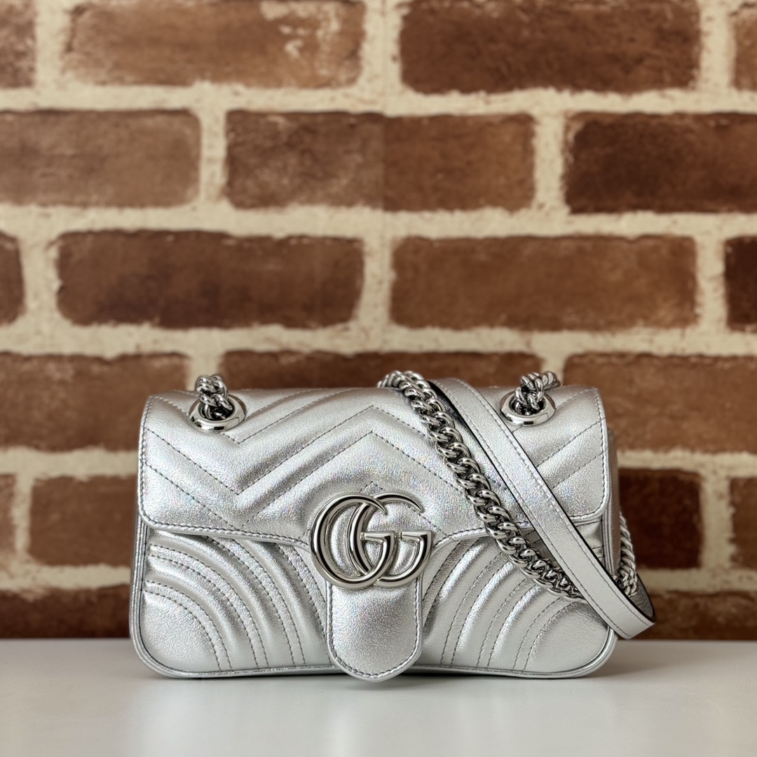 NO:211049,The quality of the counter, top-quality original goods, real-life photos!  446744 silver, size width 23x height 14x side width 6, batch, GUCCI [original leather], gucci19860909专柜品质,顶级原单货,实物实拍！446744银色,尺寸宽23x高14x侧宽6,批,GUCCI【原厂皮】,gucci,Bag