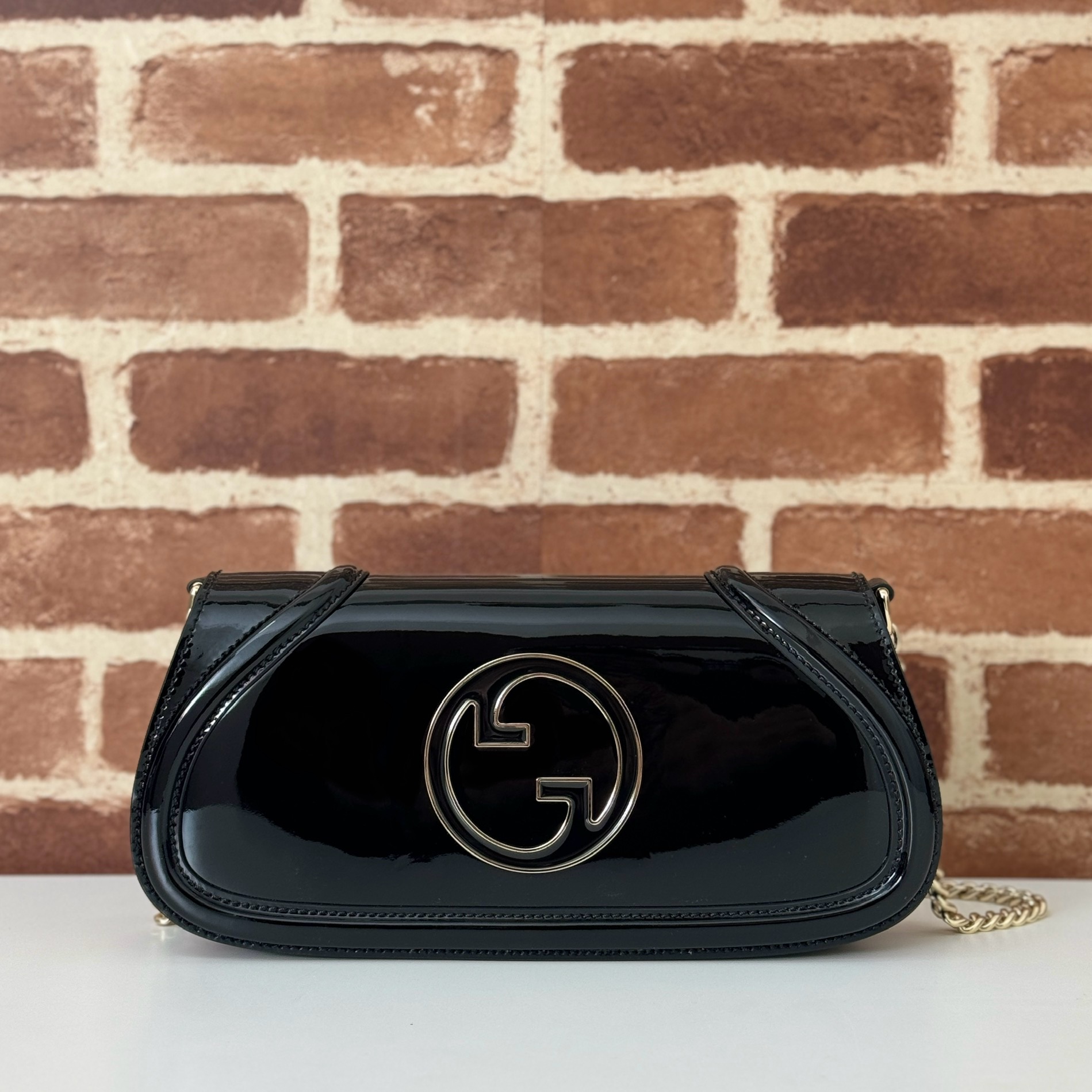 NO:203958,The quality of the counter, top-quality original goods, real-life photos!  Model number 814952g color patent leather, size 29.5X height 12.5X side width 7cm, batch, GUCCI [original leather], gucci19860909专柜品质,顶级原单货,实物实拍！款号814952克色漆皮,尺寸29.5X高12.5X侧宽7cm,批,GUCCI【原厂皮】,gucci,Bag