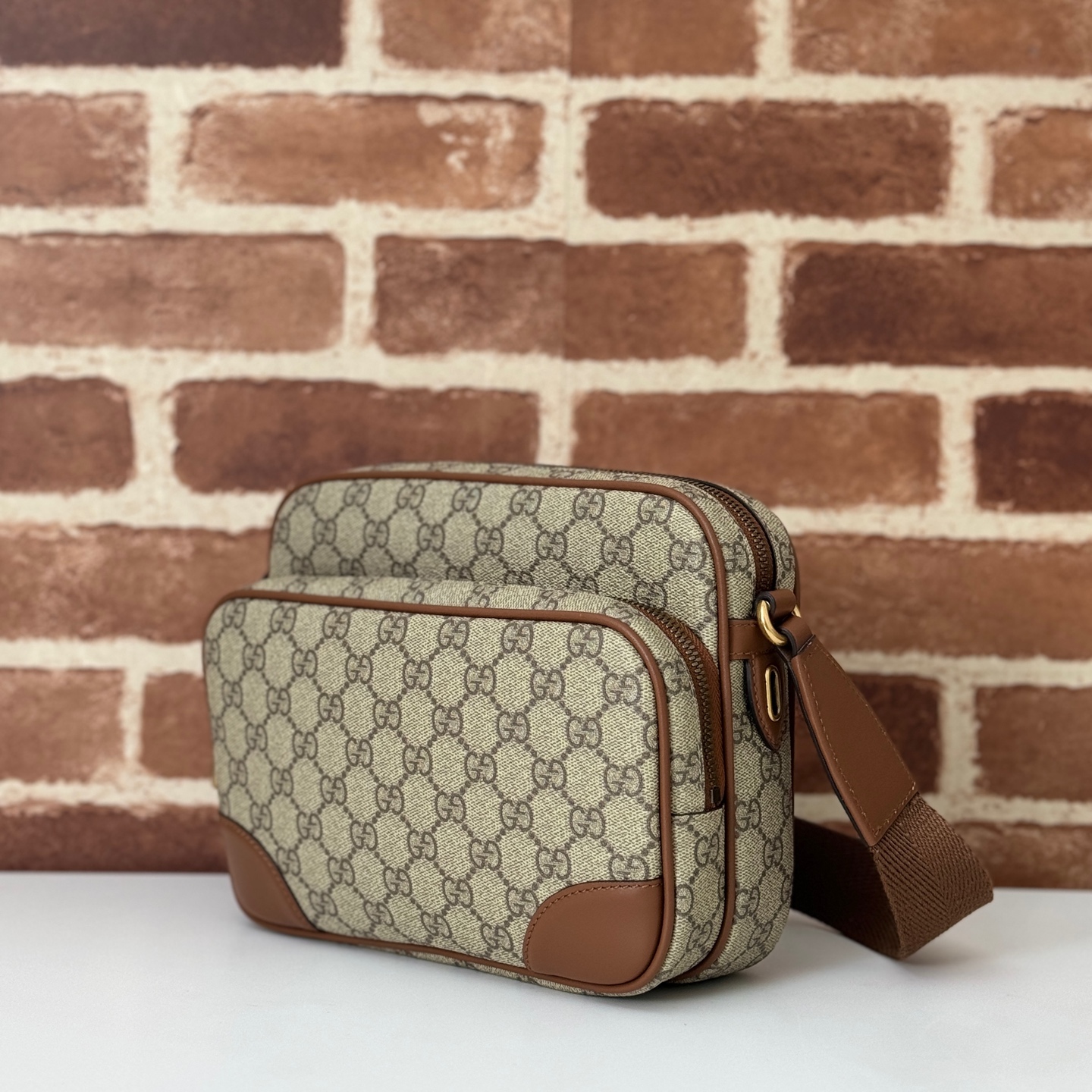 Gucci Style Brown Bag Lookbook Reference image 2