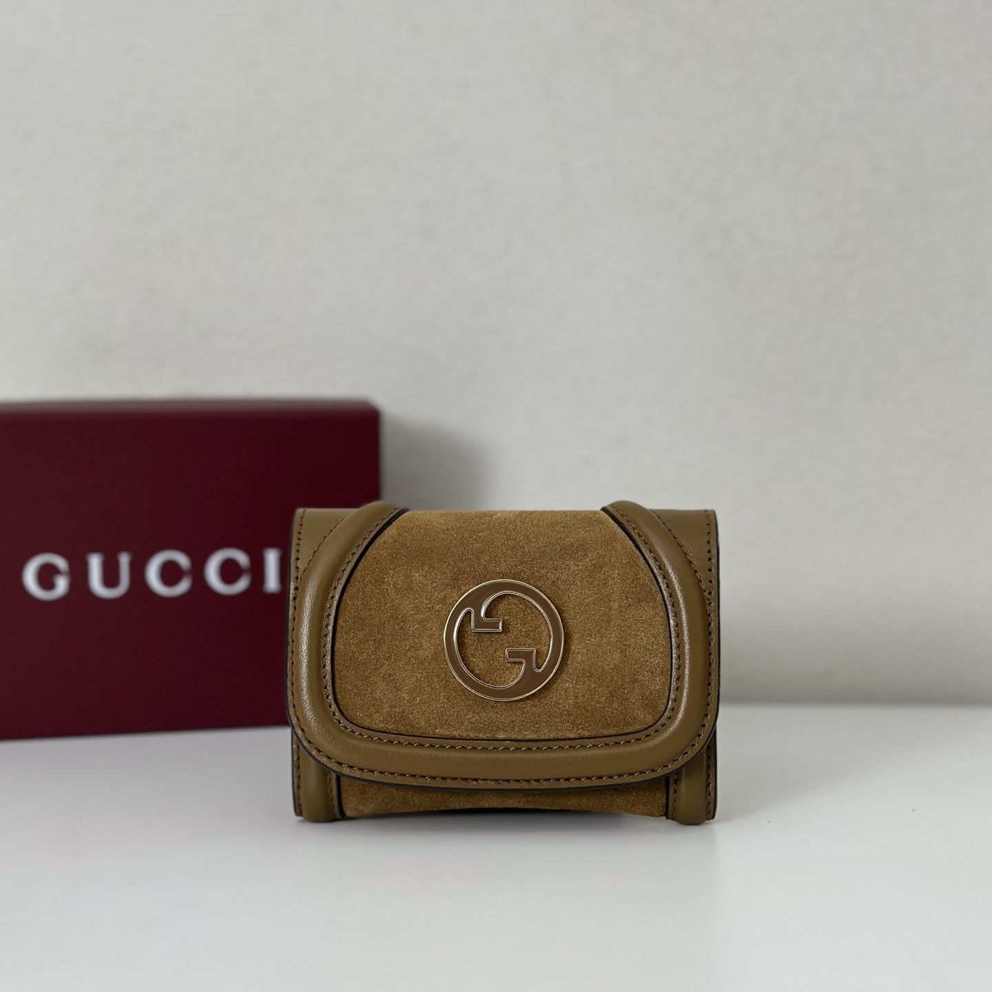 NO:212318,The quality of the counter, top-quality original goods, real-life photos!  Model number 818795 brown matte, size width 11X height 9, batch, GUCCI [original leather], gucci19860909专柜品质,顶级原单货,实物实拍！款号818795棕色磨砂,尺寸宽11X高9,批,GUCCI【原厂皮】,gucci,Bag