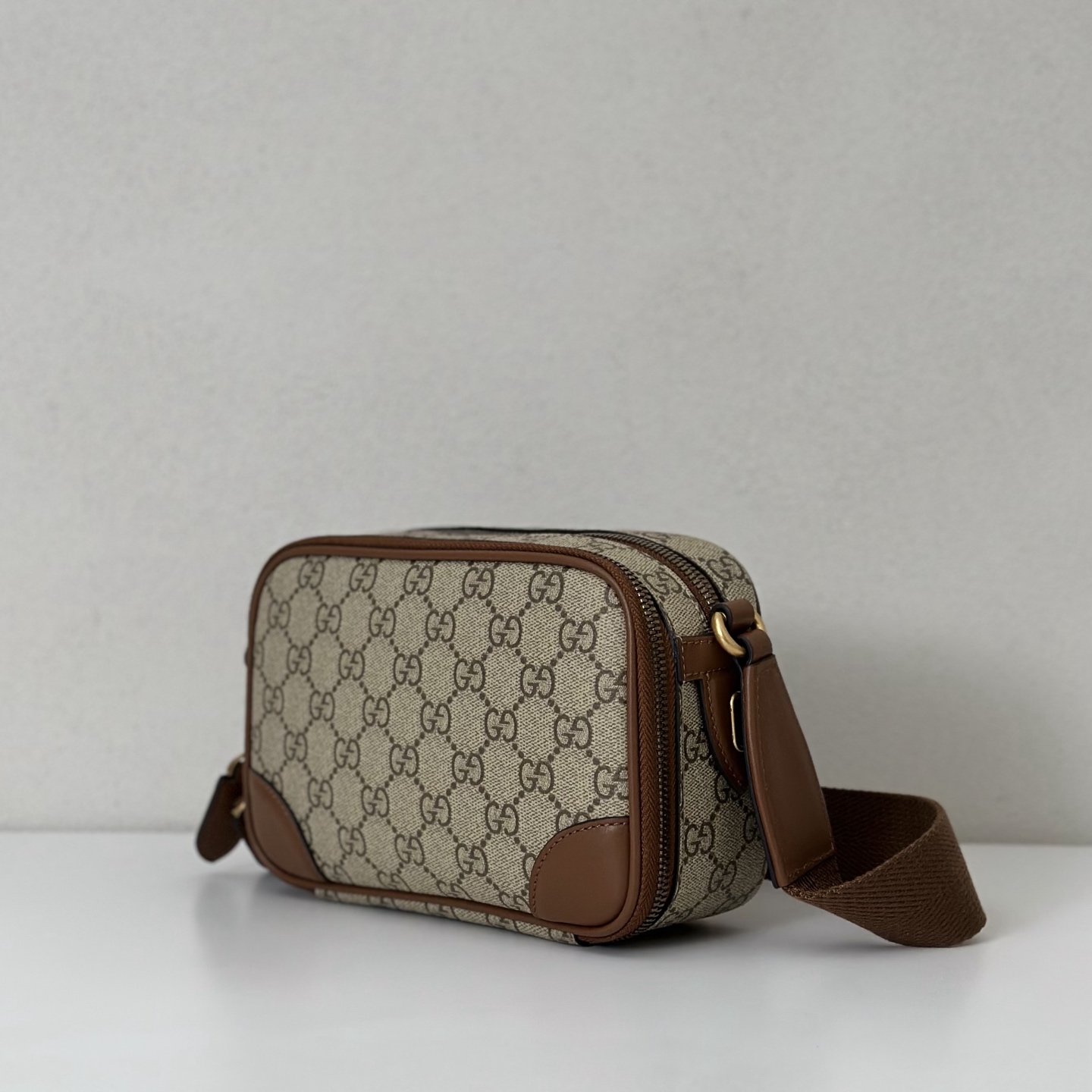 Gucci Style Brown Bag Lookbook Reference image 2