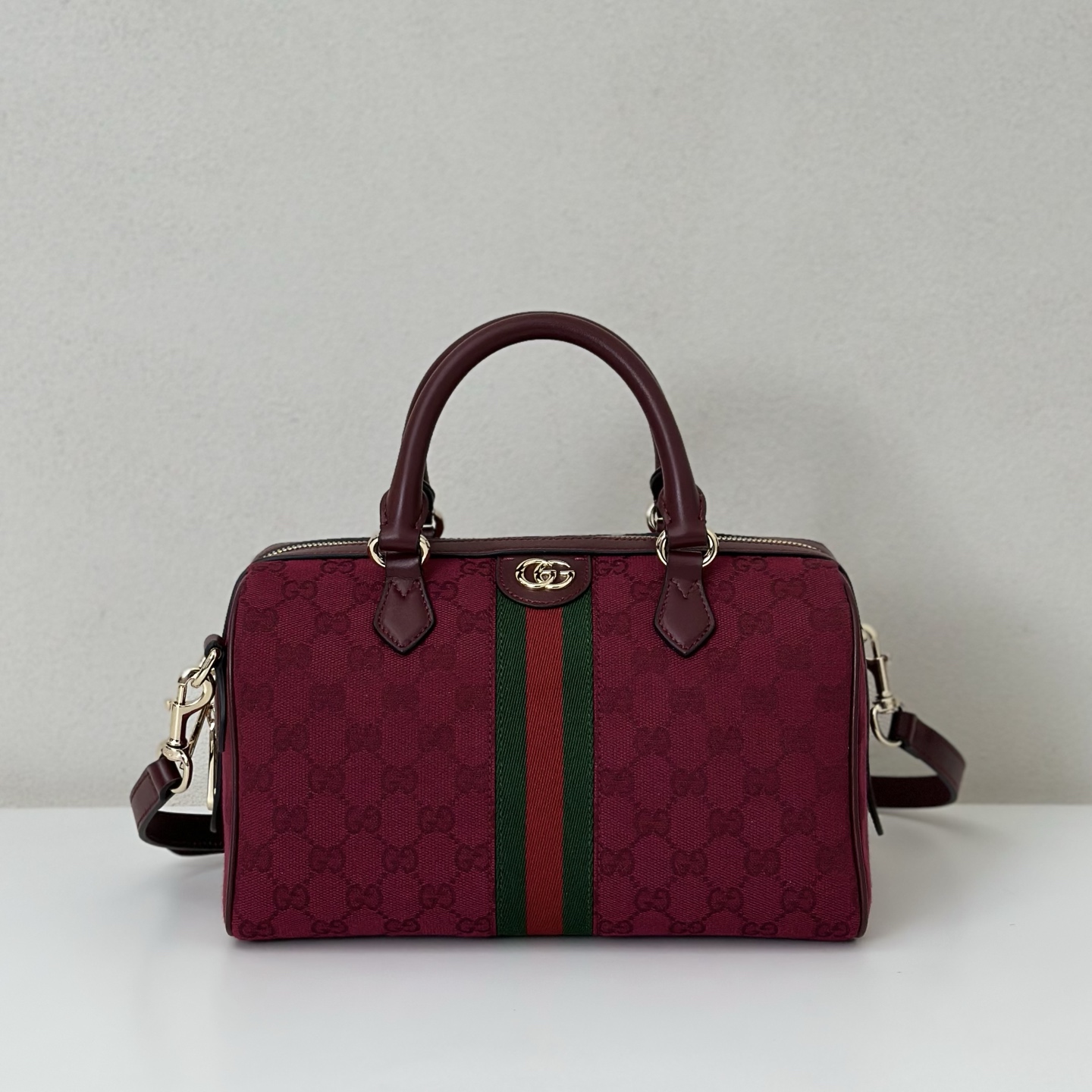 NO:213076,The quality of the counter, top-quality original goods, real-life photos!  Model number 772061 burgundy cloth ~ size width 26.5x height 17.5x side width 14, batch, GUCCI [original leather], gucci19860909专柜品质,顶级原单货,实物实拍！款号772061酒红布～尺寸宽26.5x高17.5x侧宽14,批,GUCCI【原厂皮】,gucci,Bag