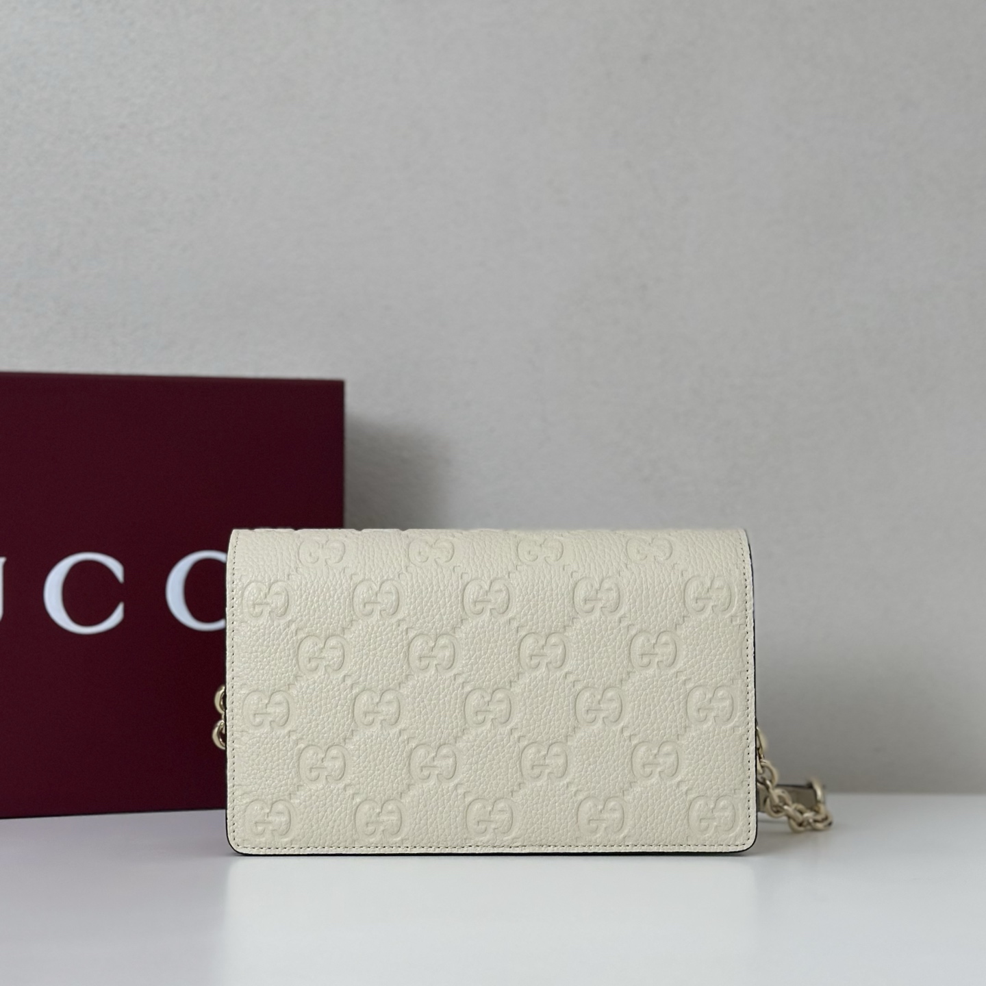 NO:213152,The quality of the counter, top-quality original goods, real-life photos!  Model number 818705 Baili Press G, size width 20x height 12.5x side width 4.5cm, batch, GUCCI [original leather], gucci19860909专柜品质,顶级原单货,实物实拍！款号818705白荔压G,尺寸宽20x高12.5x侧宽4.5cm,批,GUCCI【原厂皮】,gucci,Bag