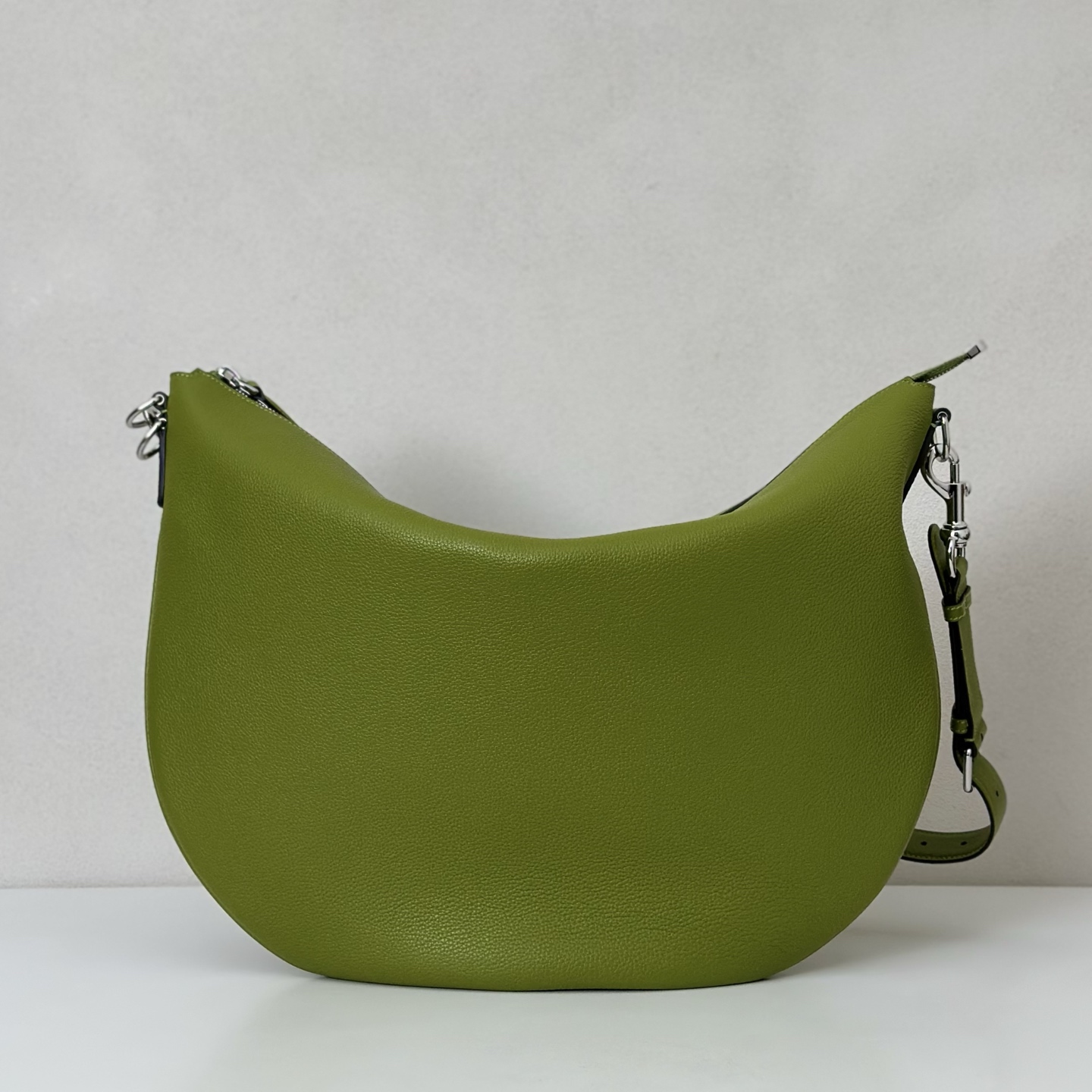 NO:659325,Authentic grade counter quality, top-quality original goods, real photos!  Style No. 800194, light green leather, size width 50X height 39X side width 3cm, original leather from GUCCI major factory, gucci19860909正品级 专柜品质,顶级原单货,实物实拍！款号800194浅绿荔皮,尺寸宽50X高39X侧宽3cm,GUCCI大厂货原厂皮,gucci,Bag