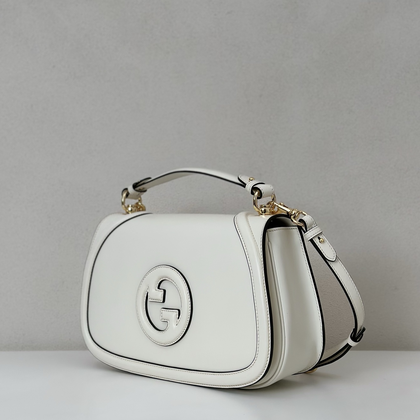 Gucci Style White Bag Lookbook Reference image 2