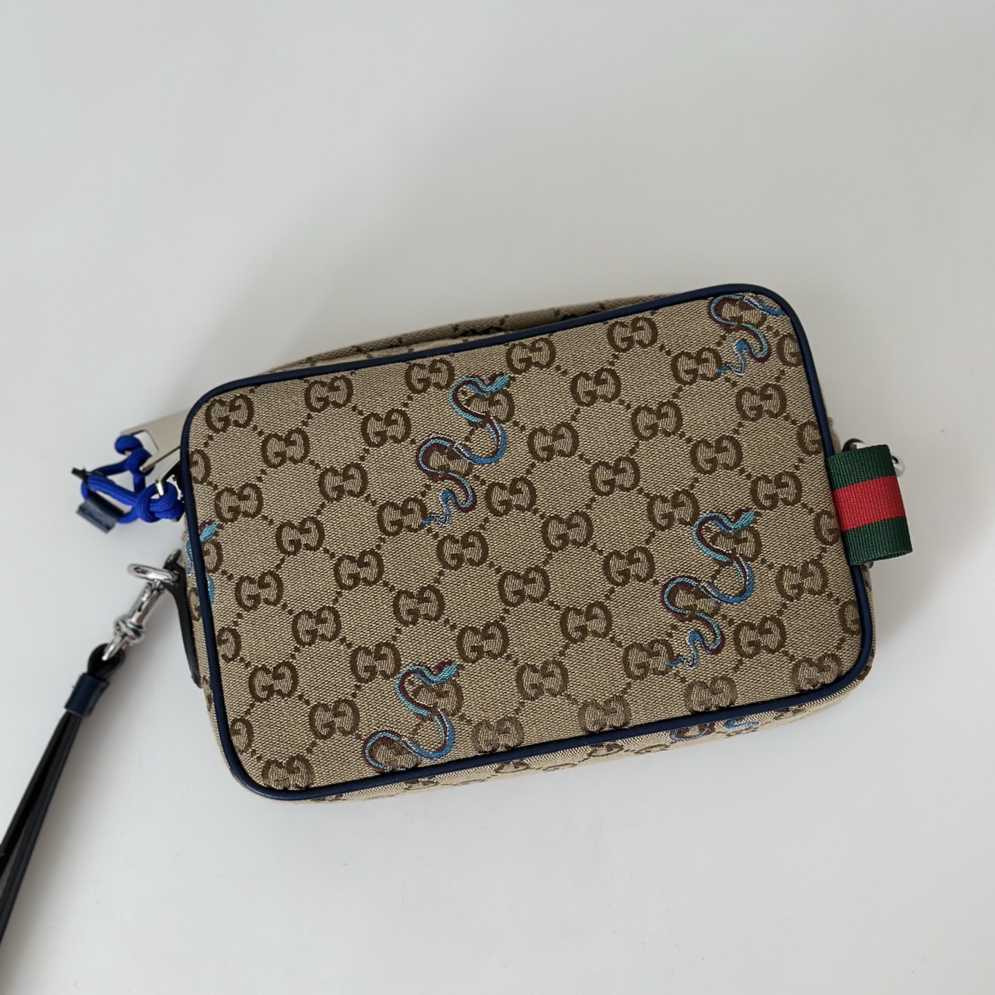 Gucci Style Beige Bag style reference detail image 5 from source 770099