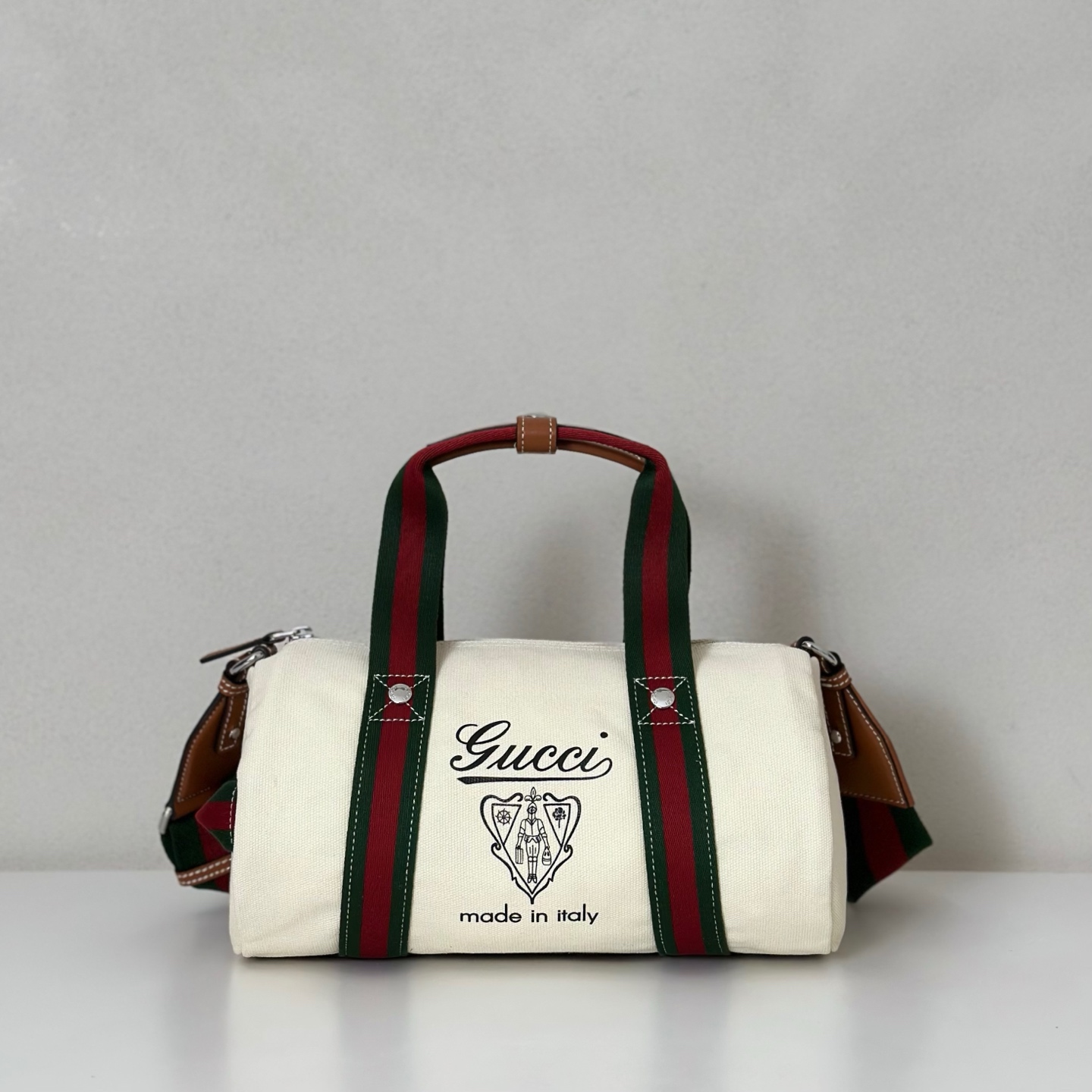 NO:407236,The quality of the counter, top-quality original goods, real-life photos!  Model number 816865 meters white canvas, size width 30x height 16x side width 15cm, batch, GUCCI [original leather], gucci19860909专柜品质,顶级原单货,实物实拍！款号816865米白帆布,尺寸宽30x高16x侧宽15cm,批,GUCCI【原厂皮】,gucci,Bag