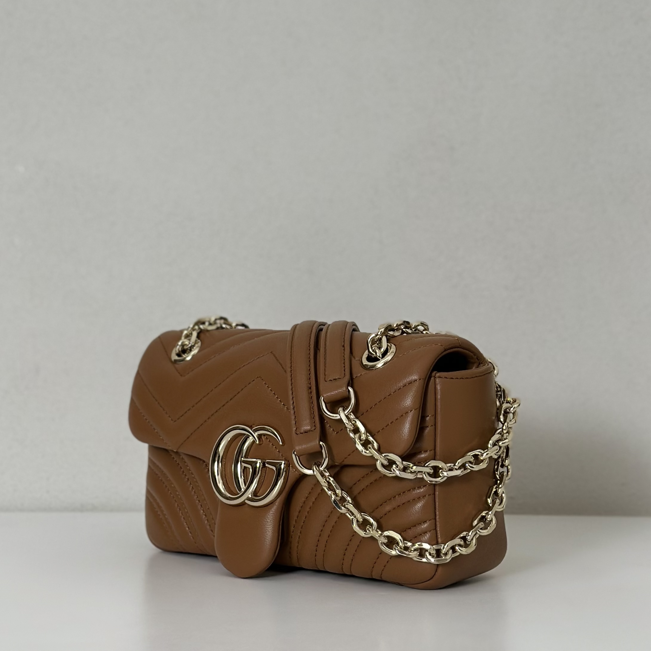 Gucci Style Brown Bag style reference detail image 2 from source 770034