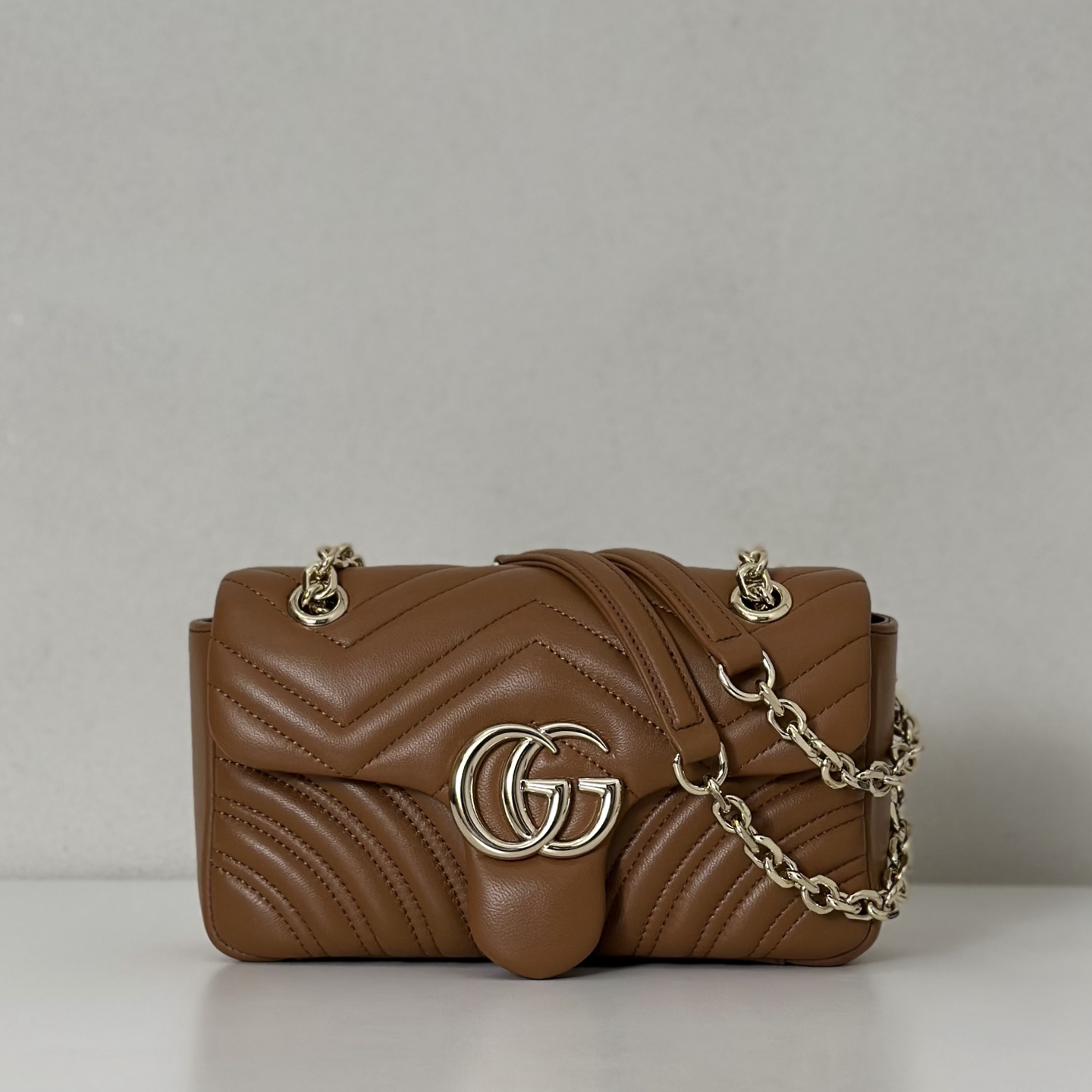 NO:392319,The quality of the counter, top-quality original goods, real-life photos!  837280 brown, size width 23x height 14x side width 6, batch, GUCCI [original leather], gucci19860909专柜品质,顶级原单货,实物实拍！837280棕色,尺寸宽23x高14x侧宽6,批,GUCCI【原厂皮】,gucci,Bag