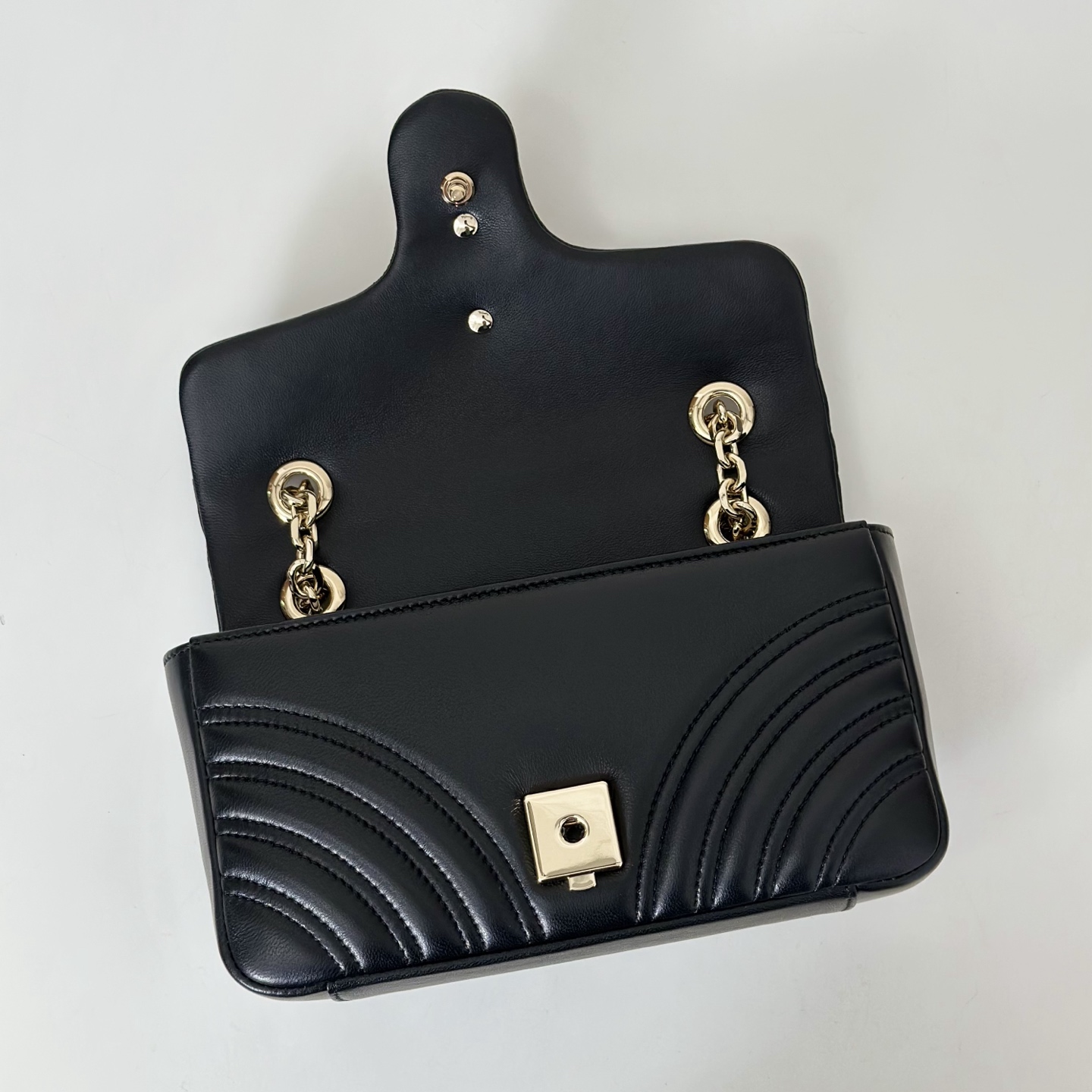 Gucci Style Bag style reference detail image 8 from source 770029