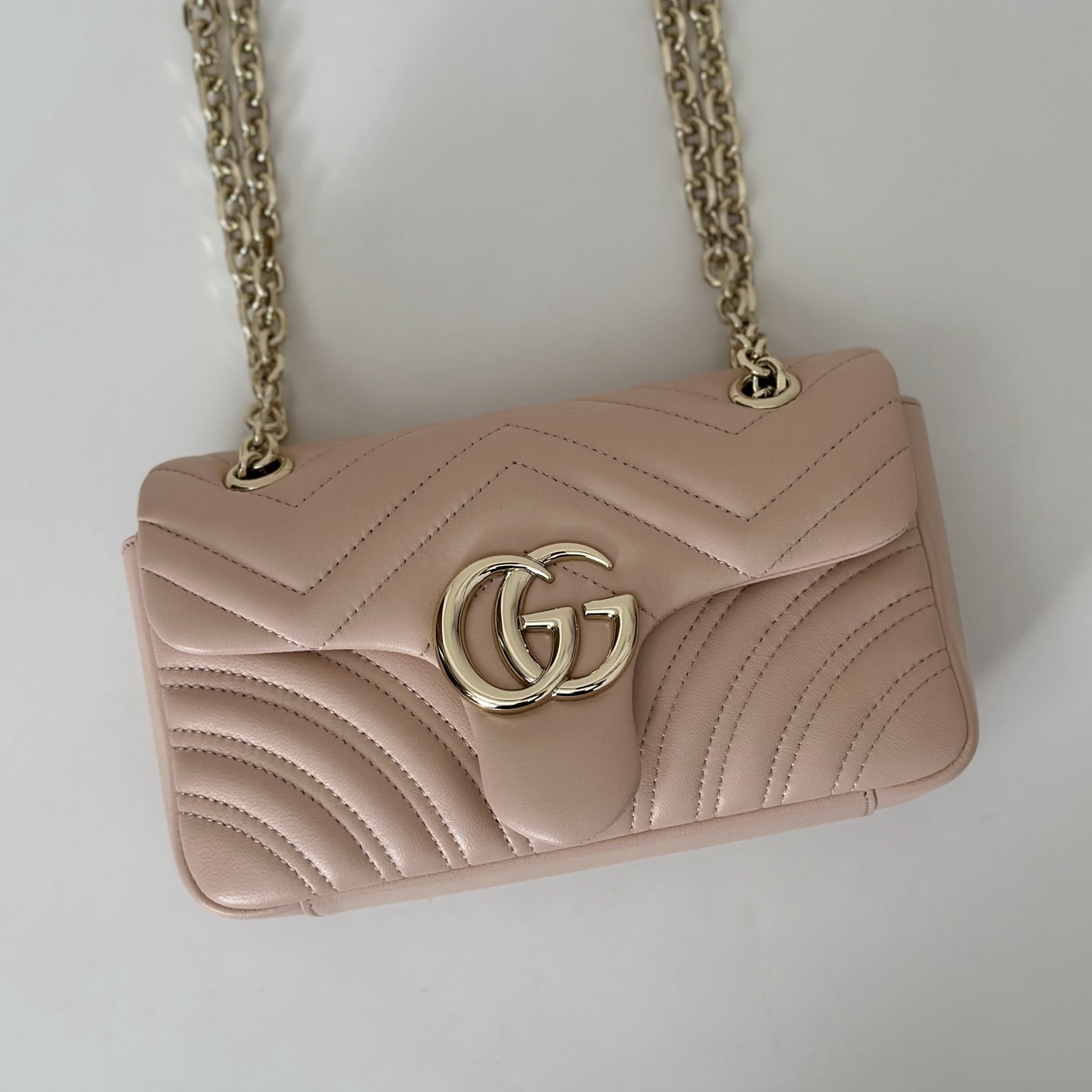 Gucci Style Pink Bag style reference detail image 5 from source 770033