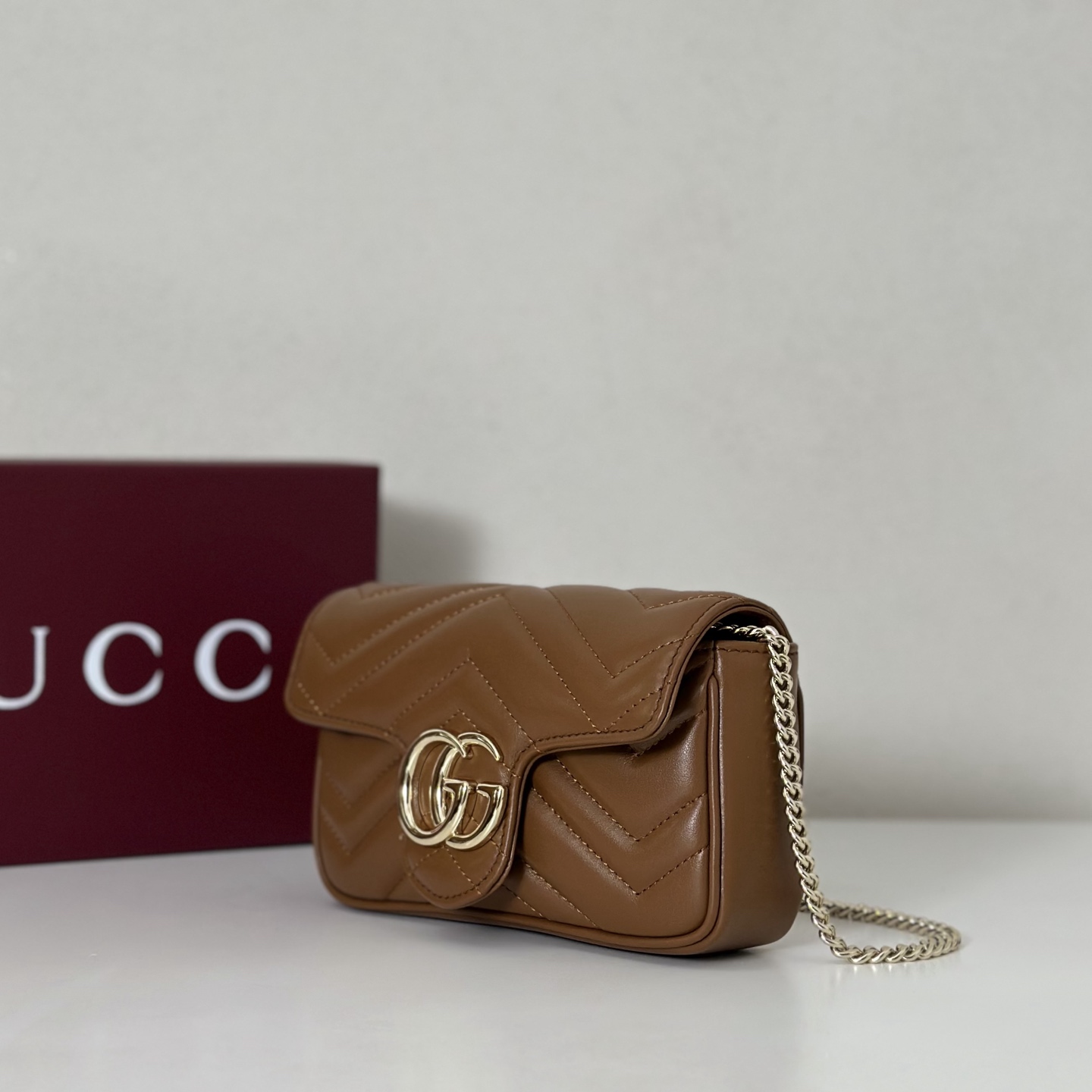 Gucci Style Brown Bag Lookbook Reference image 2