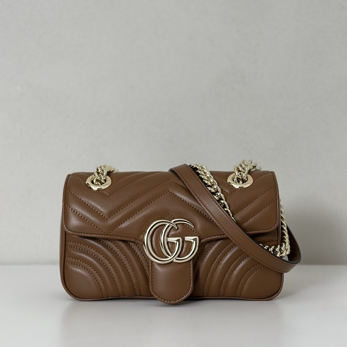 Gucci Style Brown Bag Lookbook Reference image 1