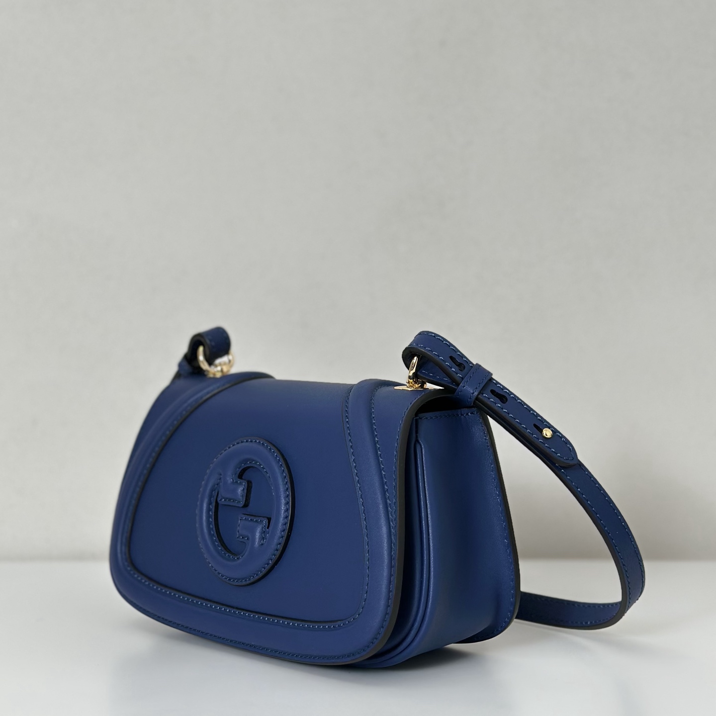 Gucci Style Blue Bag Lookbook Reference image 2