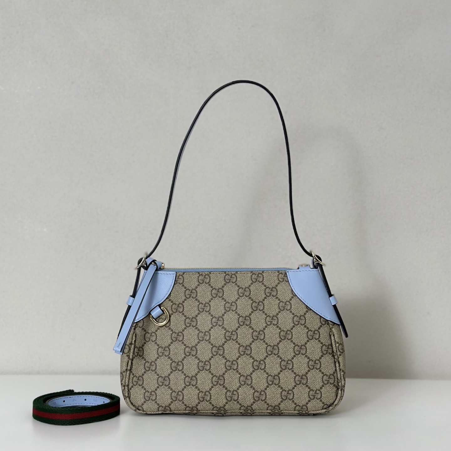 NO:557862,Counter quality, top-quality original goods, real photos!  Model No. 815218 brown/light blue, size width 24.5X height 16X side width 6cm, batch, GUCCI [original leather], gucci19860909专柜品质,顶级原单货,实物实拍！款号815218啡胶/浅蓝,尺寸宽24.5X高16X侧宽6cm,批,GUCCI【原厂皮】,gucci,Bag