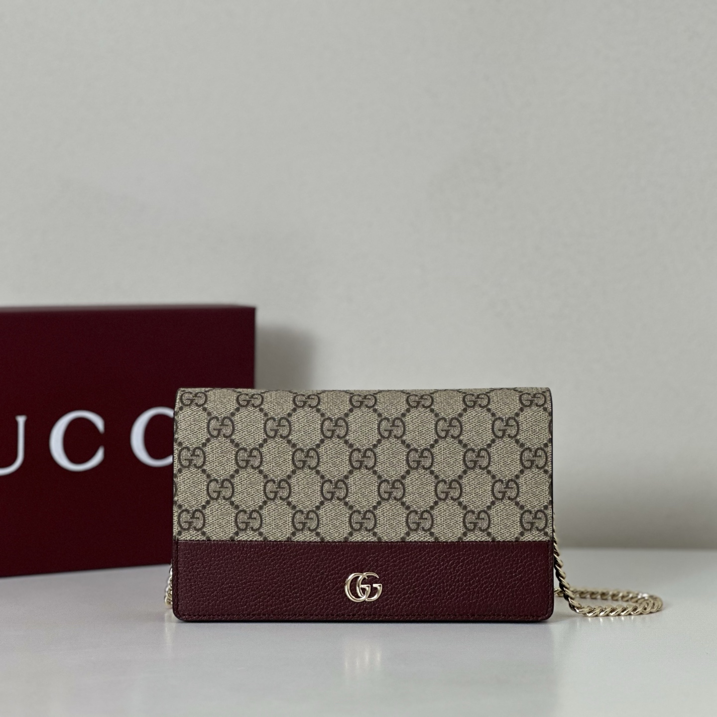 NO:393595,The quality of the counter, top-quality original goods, real-life photos!  497985 Coffee glue/Wine red leather, size width 20x height 12.5x side width 4, batch, GUCCI [original leather], gucci19860909专柜品质,顶级原单货,实物实拍！497985啡胶/酒红皮,尺寸宽20x高12.5x侧宽4,批,GUCCI【原厂皮】,gucci,Bag