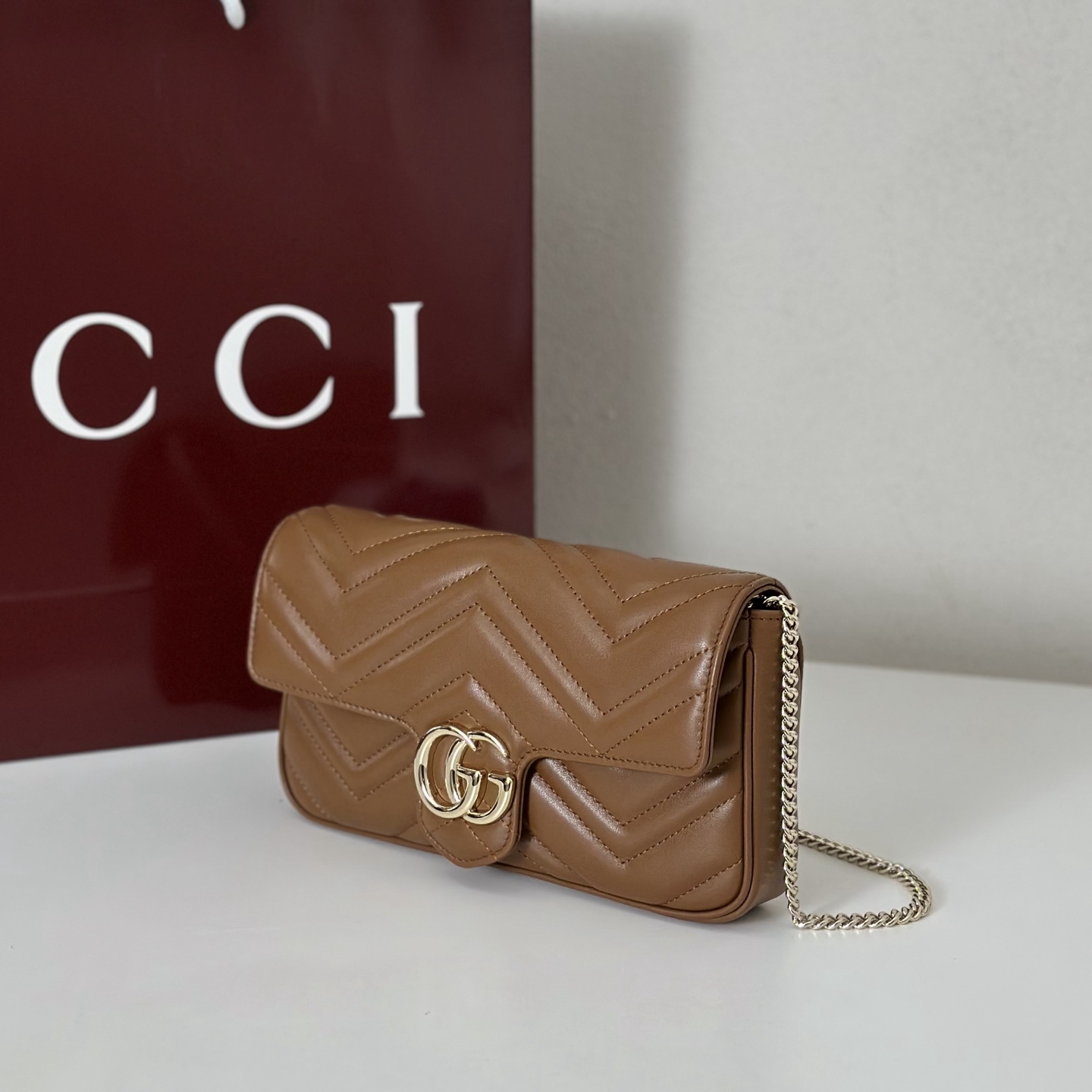 Gucci Style Brown Bag Lookbook Reference image 2