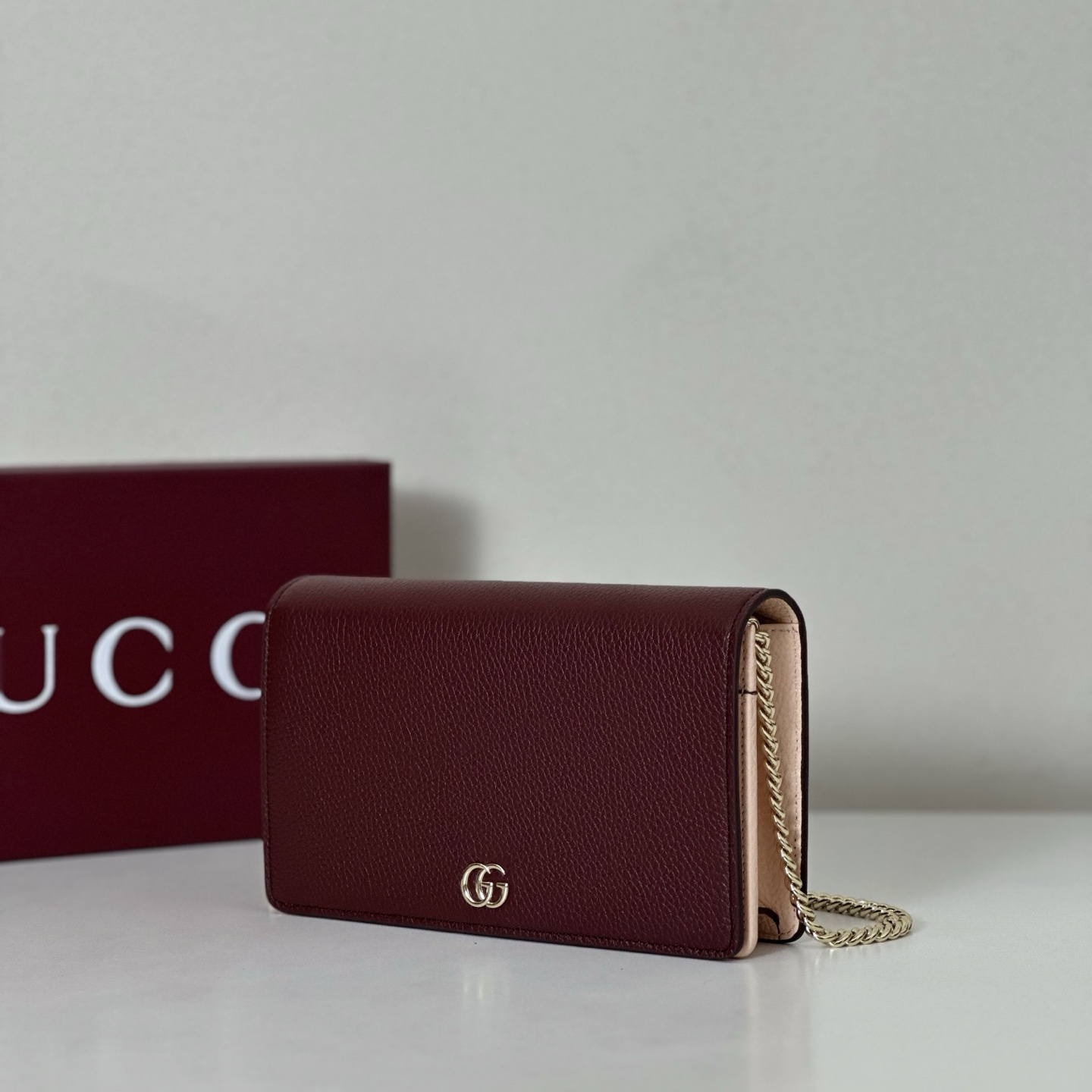 Gucci Style Red Bag Lookbook Reference image 2