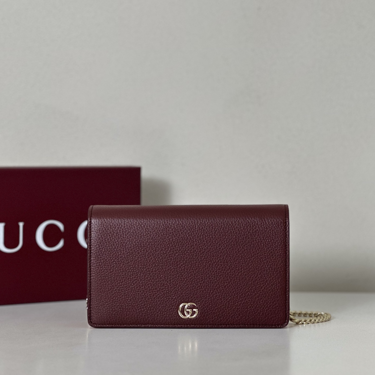 NO:393583,The quality of the counter, top-quality original goods, real-life photos!  497985 burgundy/light powder, size width 20x height 12.5x side width 4, batch, GUCCI [original leather], gucci19860909专柜品质,顶级原单货,实物实拍！497985酒红/浅粉,尺寸宽20x高12.5x侧宽4,批,GUCCI【原厂皮】,gucci,Bag