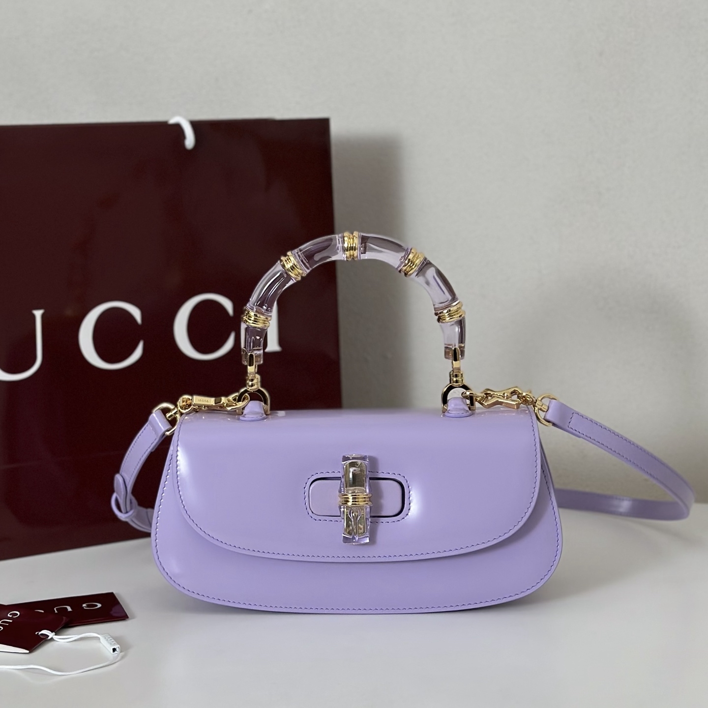 NO:406935,The quality of the counter, top-quality original goods, real-life photos!  827750 light purple, size width 26.6x height 13x side width 8, batch, GUCCI [original leather], gucci19860909专柜品质,顶级原单货,实物实拍！827750浅紫,尺寸宽26.6x高13x侧宽8,批,GUCCI【原厂皮】,gucci,Bag
