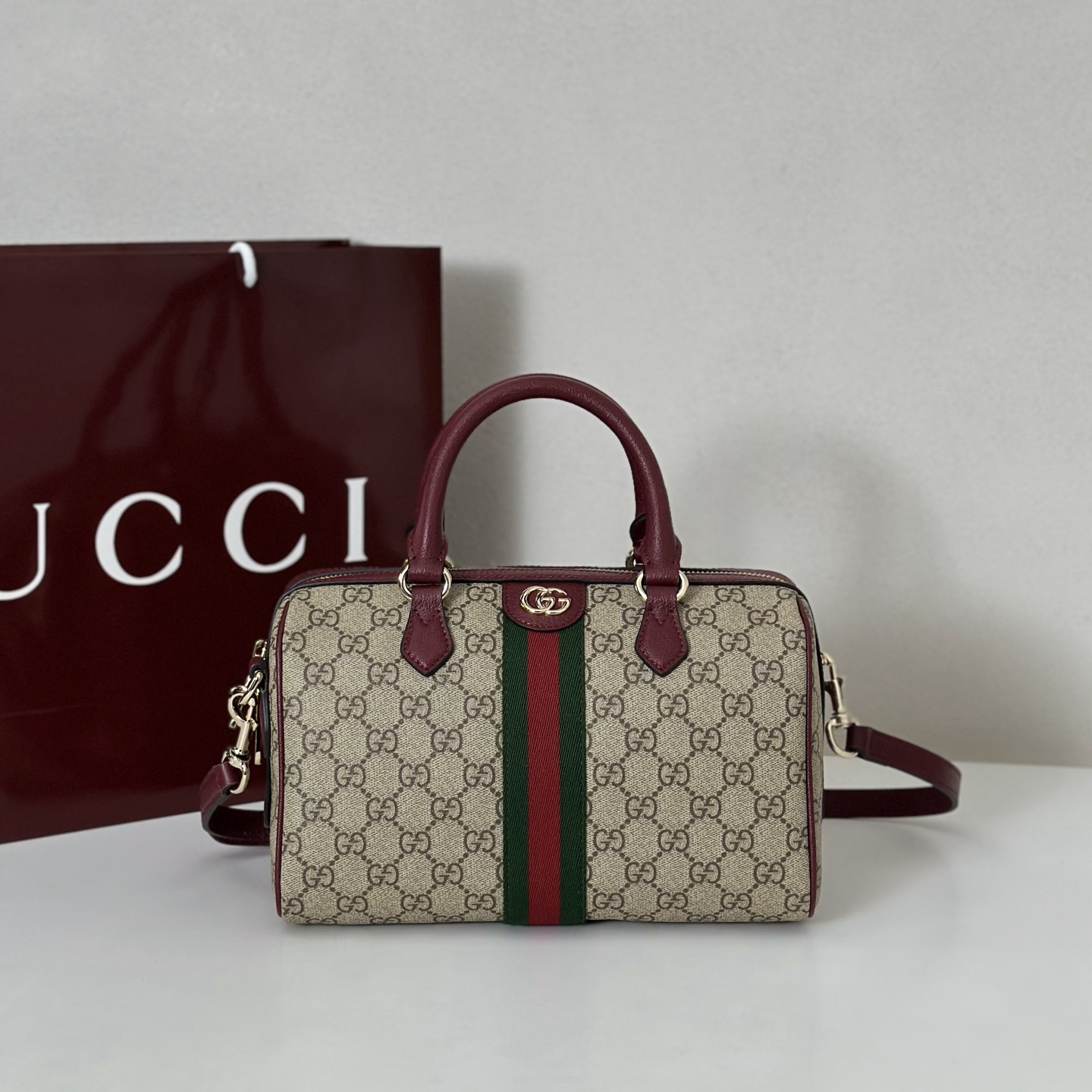 NO:393131,The quality of the counter, top-quality original goods, real-life photos!  Model number 836825 Coffee glue/Encora red, size width 25X height 17X side width 14cm, batch, GUCCI [original leather], gucci19860909专柜品质,顶级原单货,实物实拍！款号836825啡胶/安可拉红,尺寸宽25X高17X侧宽14cm,批,GUCCI【原厂皮】,gucci,Bag