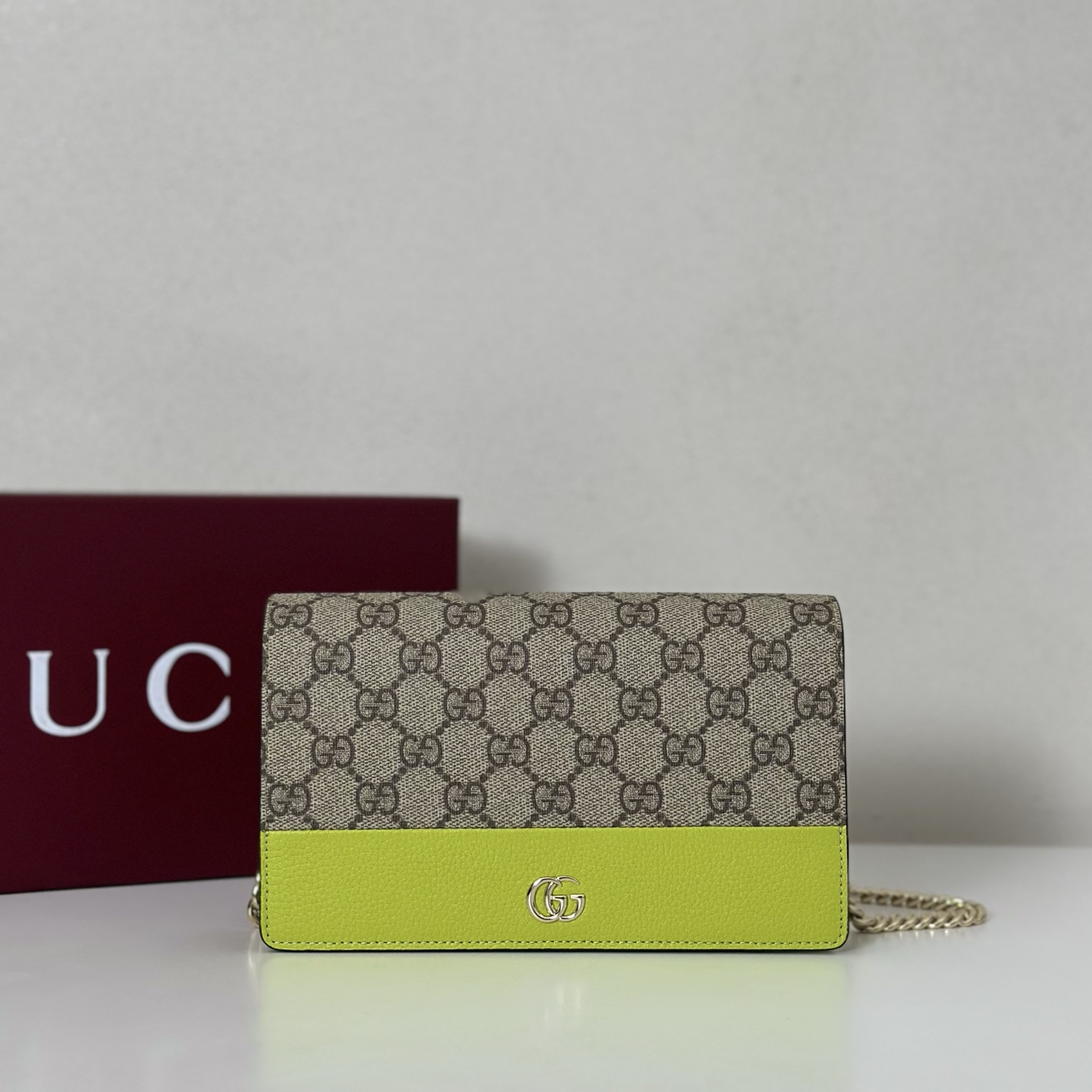 NO:393587,The quality of the counter, top-quality original goods, real-life photos!  497985 Coffee/light green, size width 20x height 12.5x side width 4, batch, GUCCI [original leather], gucci19860909专柜品质,顶级原单货,实物实拍！497985啡啡/浅绿,尺寸宽20x高12.5x侧宽4,批,GUCCI【原厂皮】,gucci,Bag