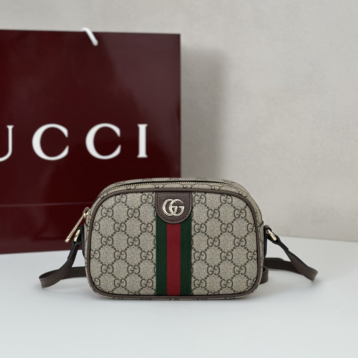 NO:393345,The quality of the counter, top-quality original goods, real-life photos!  Model number 838480 Coffee glue, size width 21X height 12.5X side width 5, batch, GUCCI [original leather], gucci19860909专柜品质,顶级原单货,实物实拍！款号838480啡胶,尺寸宽21X高12.5X侧宽5,批,GUCCI【原厂皮】,gucci,Bag
