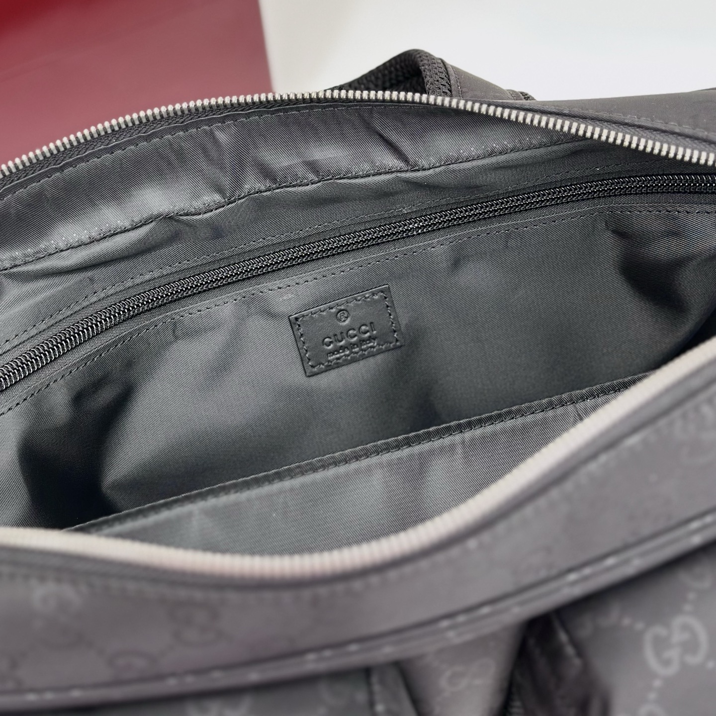 Gucci Black GG Jacquard Messenger Bag with Web Stripe Detail 7 i1750922260773 6105 0 5