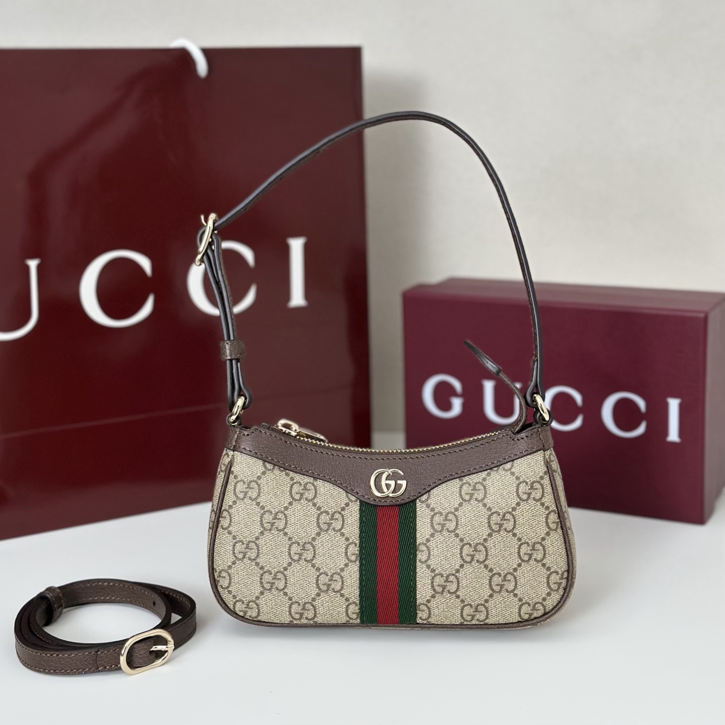 NO:812748,Counter quality, top-quality original goods, real photos!  Model No. 838465 coffee glue, size width 17.5X height 11X side width 3.5cm, batch, Gucci original leather [price based on quantity]19860909专柜品质,顶级原单货,实物实拍！款号838465啡胶,尺寸宽17.5X高11X侧宽3.5cm,批,古奇原厂皮【跑量价】,Bag