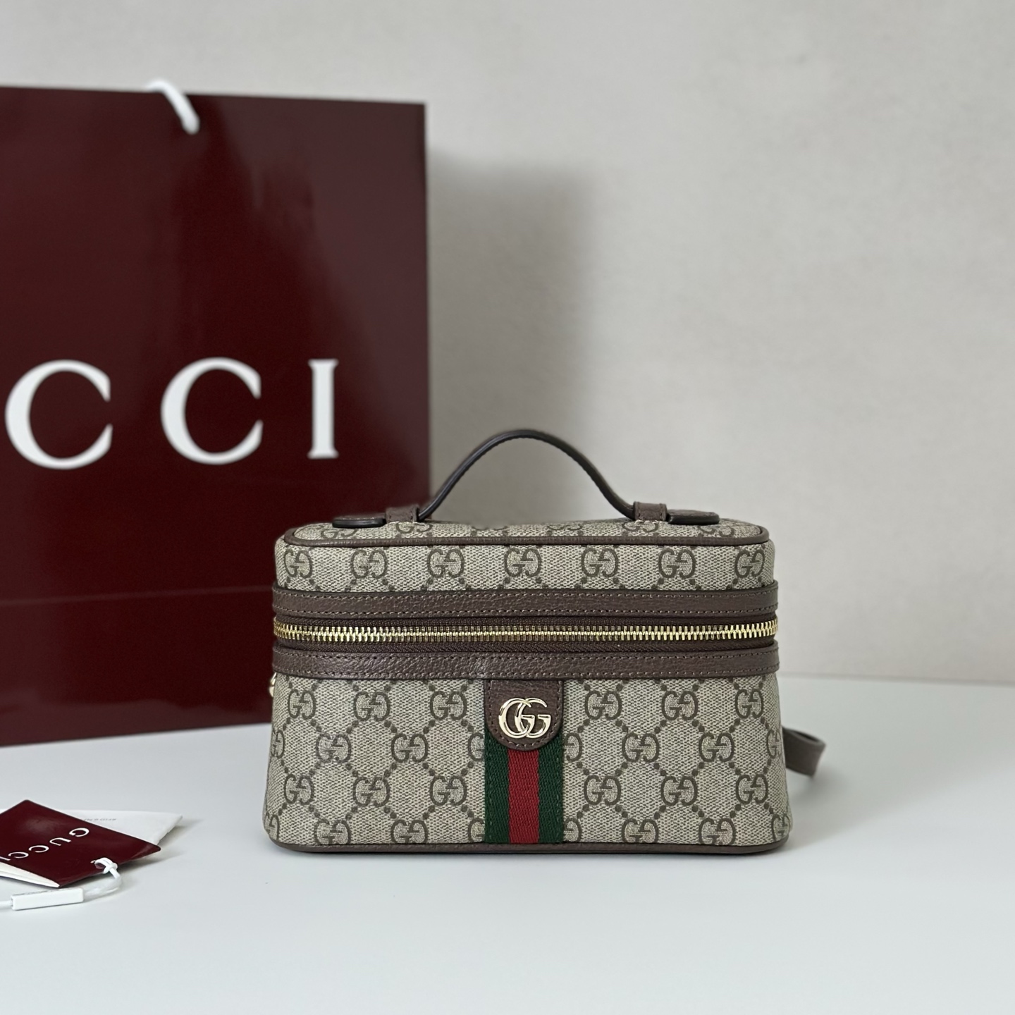 NO:407205,The quality of the counter, top-quality original goods, real-life photos!  Model number 838491 coffee glue, size width 20X height 12X side width 6, batch, GUCCI [original leather], gucci19860909专柜品质,顶级原单货,实物实拍！款号838491啡胶,尺寸宽20X高12X侧宽6,批,GUCCI【原厂皮】,gucci,Bag