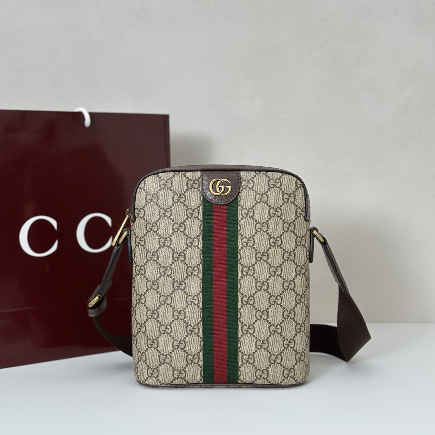 NO:407255,The quality of the counter, top-quality original goods, real-life photos!  839103 Coffee glue, size width 20x height 23x side width 5, batch, GUCCI [original leather], gucci19860909专柜品质,顶级原单货,实物实拍！839103啡胶,尺寸宽20x高23x侧宽5,批,GUCCI【原厂皮】,gucci,Bag