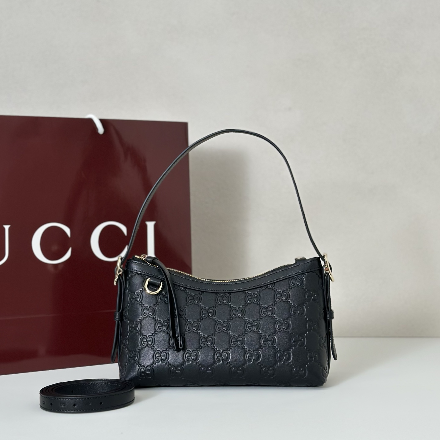 NO:406958,The quality of the counter, top-quality original goods, real-life photos!  Model number 847450g color embossed, size width 22X height 14X side width 8, batch, GUCCI [original leather], gucci19860909专柜品质,顶级原单货,实物实拍！款号847450克色压花,尺寸宽22X高14X侧宽8,批,GUCCI【原厂皮】,gucci,Bag
