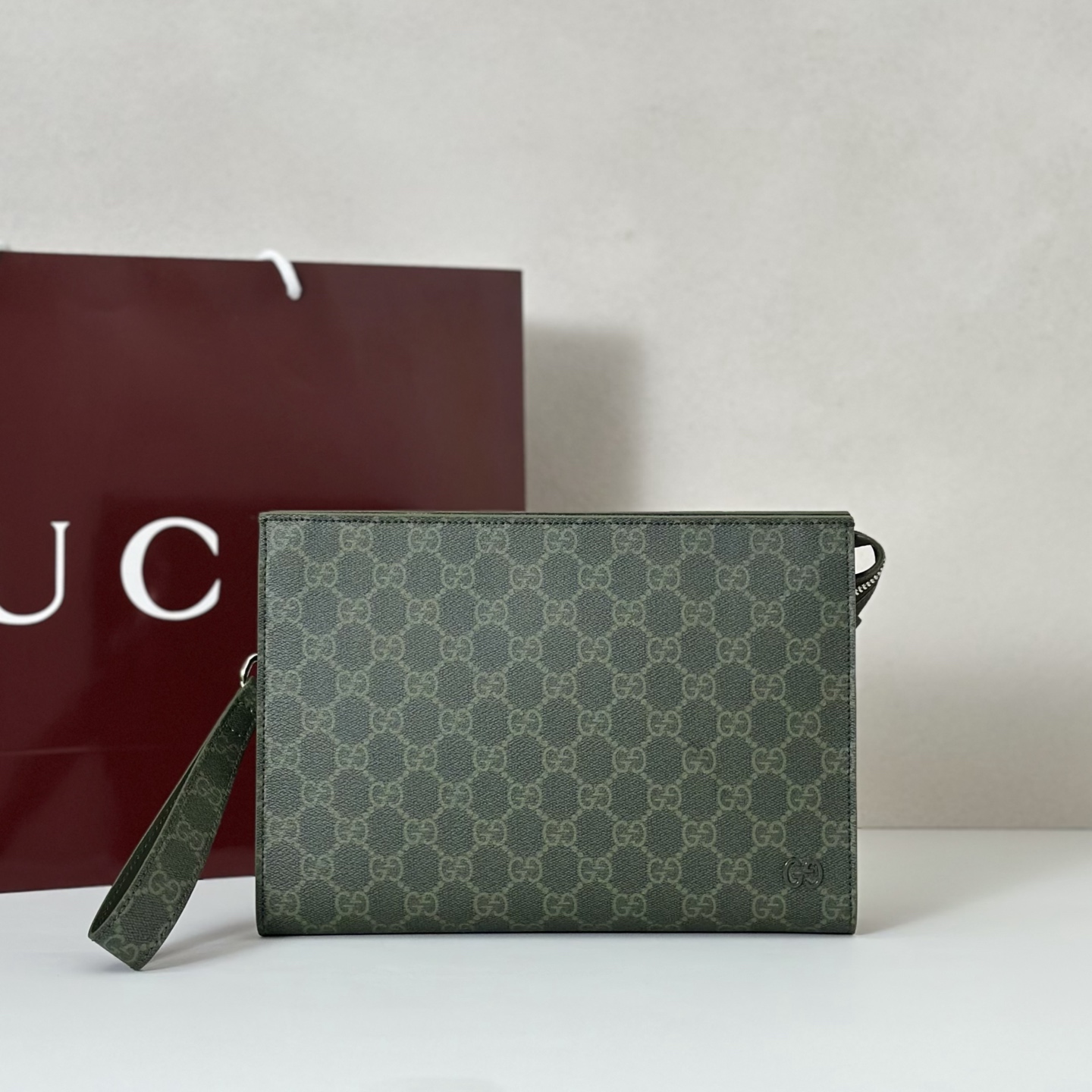 NO:407199,The quality of the counter, top-quality original goods, real-life photos!  Model number 768255 green glue/green leather, size width 18X height 26X side width 6cm, batch, GUCCI [original leather], gucci19860909专柜品质,顶级原单货,实物实拍！款号768255绿胶/绿皮,尺寸宽18X高26X侧宽6cm,批,GUCCI【原厂皮】,gucci,Bag