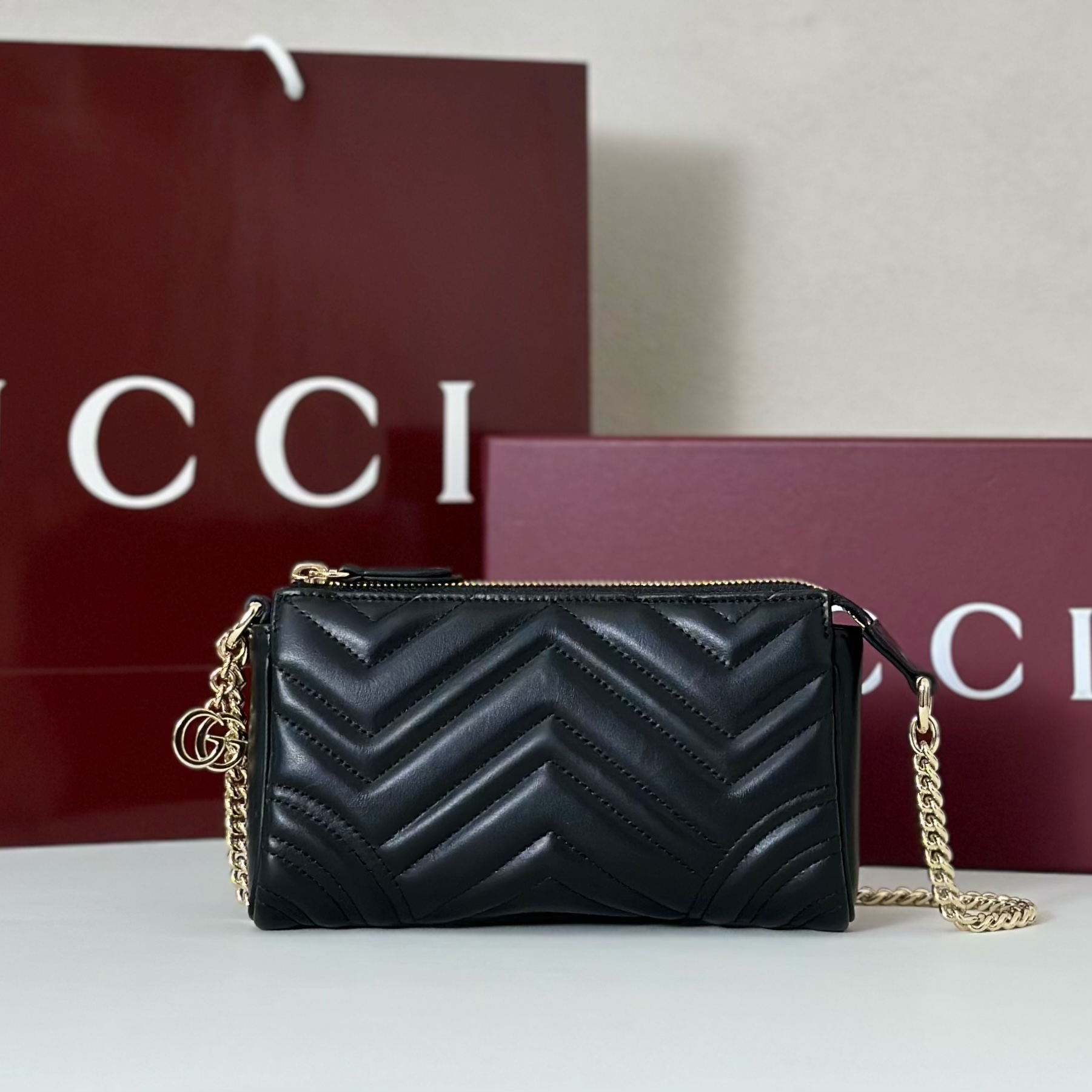 NO:812767,Counter quality, top-quality original goods, real photos!  Style number 847589g color, size 20cm wide (18) x 11cm high x 3.5cm side width, batch, Gucci original leather [price based on quantity]19860909专柜品质,顶级原单货,实物实拍！款号847589克色,尺寸宽20cm(18)X高11cmX侧宽3.5cm,批,古奇原厂皮【跑量价】,Bag