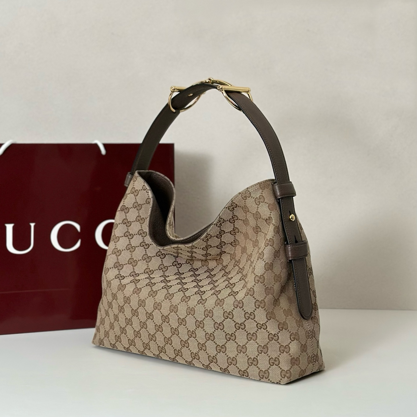 Gucci Style Beige Leather Bag Lookbook Reference image 2