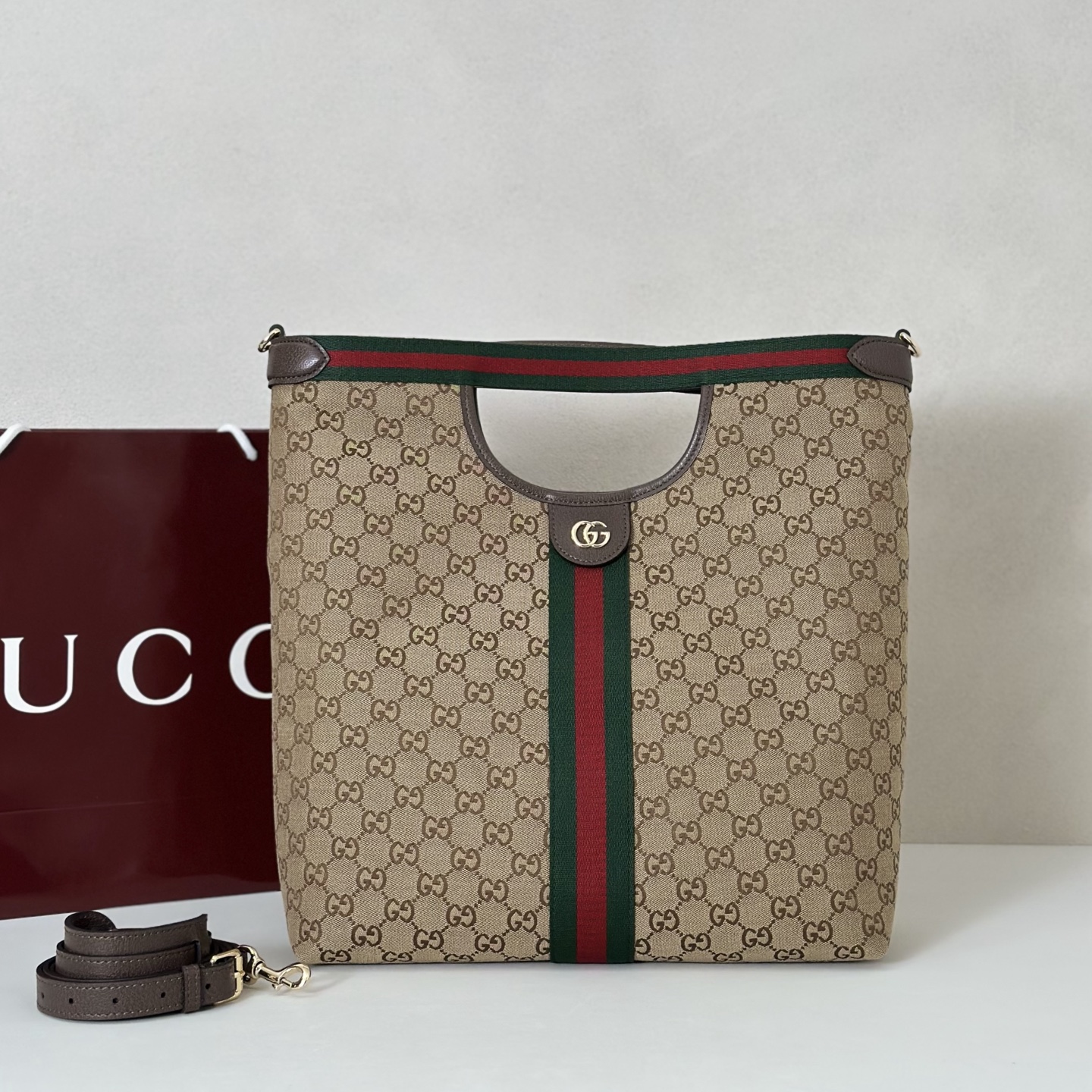 Gucci Style Beige Bag Lookbook Reference image 1