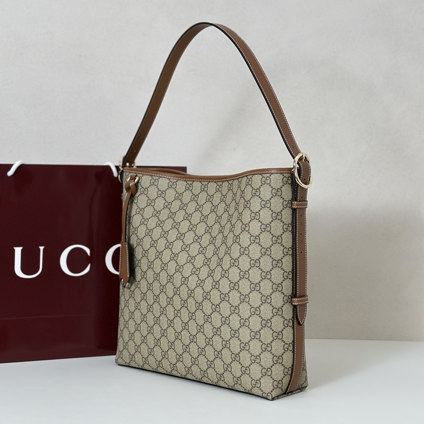 Gucci Style Brown Bag Lookbook Reference image 2