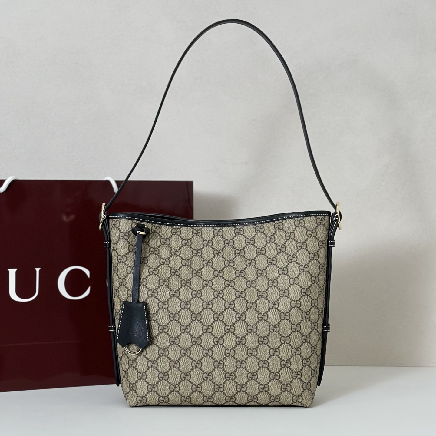 NO:812693,Counter quality, top-quality original goods, real photos!  Model No. 848881 Fake, size width 24X height 26X side width 10cm, batch, Gucci original leather [price based on quantity]19860909专柜品质,顶级原单货,实物实拍！款号848881啡克,尺寸宽24X高26X侧宽10cm,批,古奇原厂皮【跑量价】,Bag