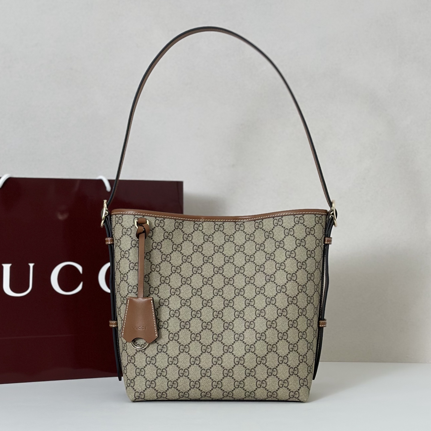NO:812697,Counter quality, top-quality original goods, real photos!  Model No. 848881 brown, size width 24X height 26X side width 10cm, batch, Gucci original leather [price based on quantity]19860909专柜品质,顶级原单货,实物实拍！款号848881啡棕,尺寸宽24X高26X侧宽10cm,批,古奇原厂皮【跑量价】,Bag