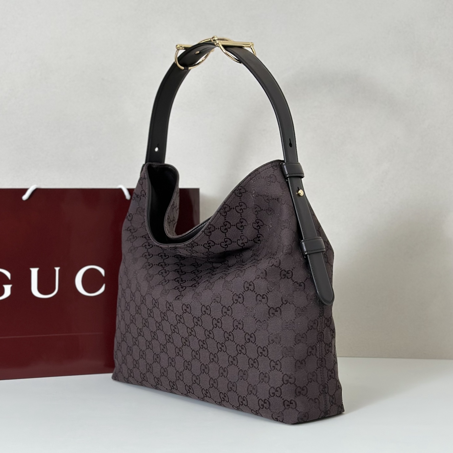 Gucci Style Brown Canvas Bag Lookbook Reference image 2