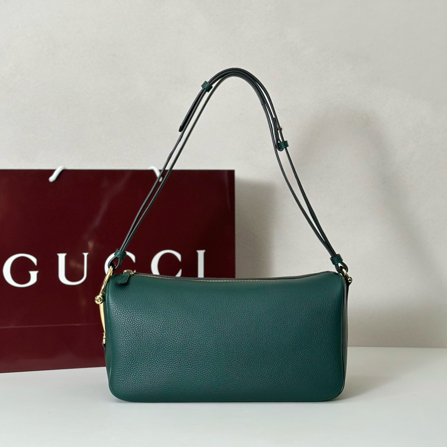 NO:857004,Counter quality, top-quality original goods, real photos!  Model number 860787 green, size width 31.5x height 17x side width 12cm, batch, Gucci original leather [price based on quantity]19860909专柜品质,顶级原单货,实物实拍！款号860787绿色,尺寸宽31.5x高17x侧宽12cm,批,古奇原厂皮【跑量价】,Bag