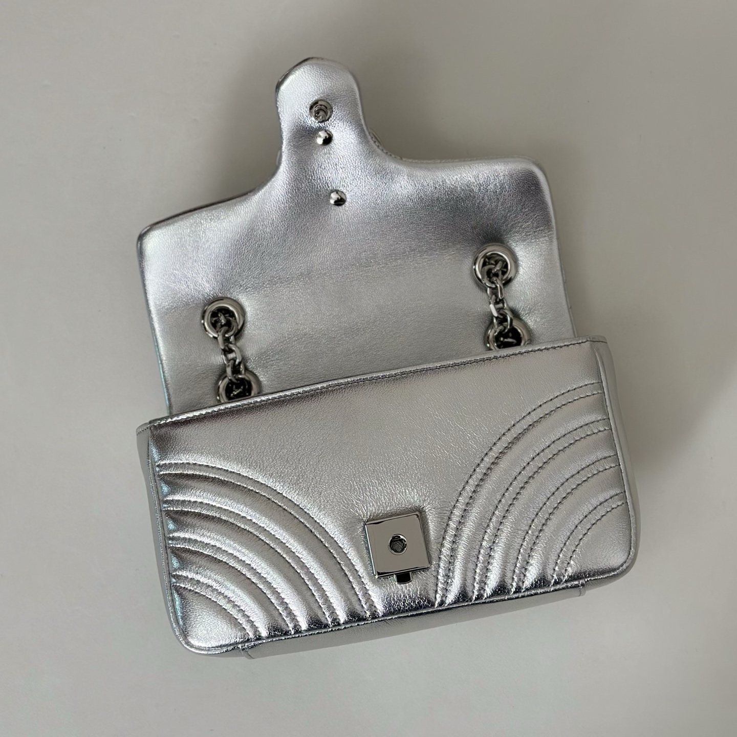 Gucci Style Bag style reference detail image 8 from source 770027